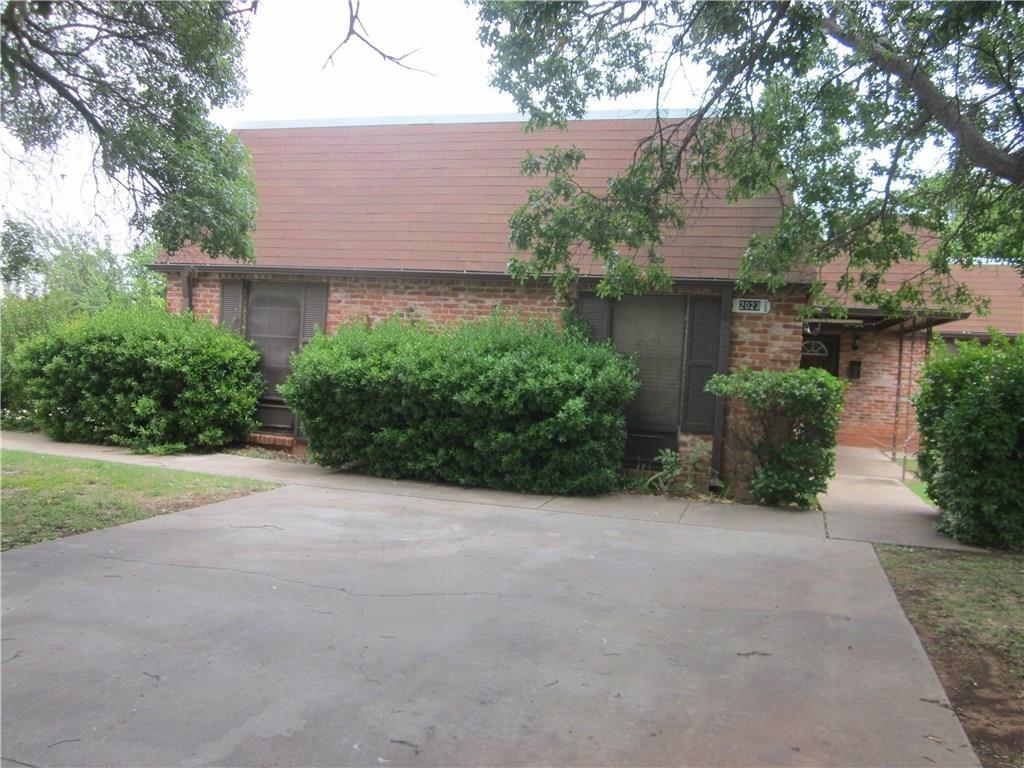 main property photo 11