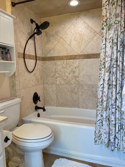 main property photo 14
