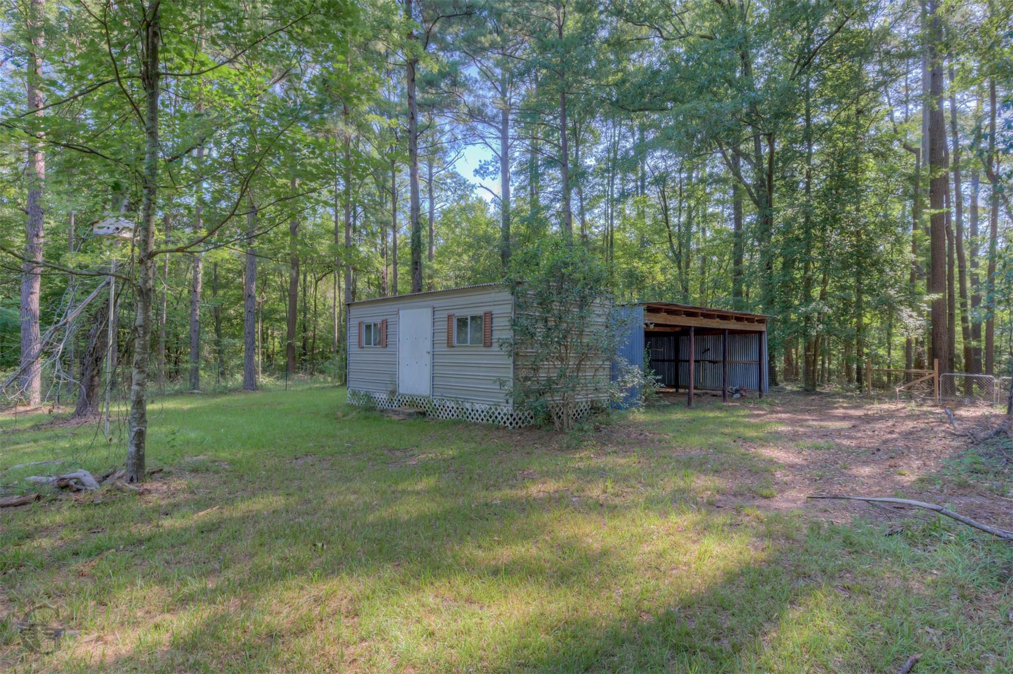 main property photo 26