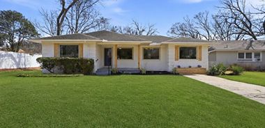 image of property with 4 Bed | 2 Bath | 1,412 Sqft