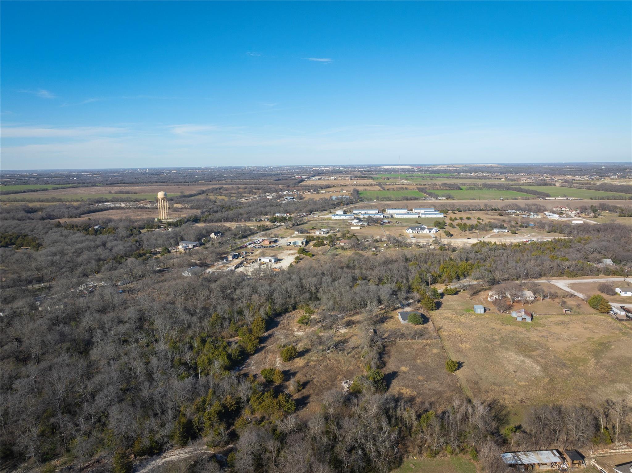 main property photo 17