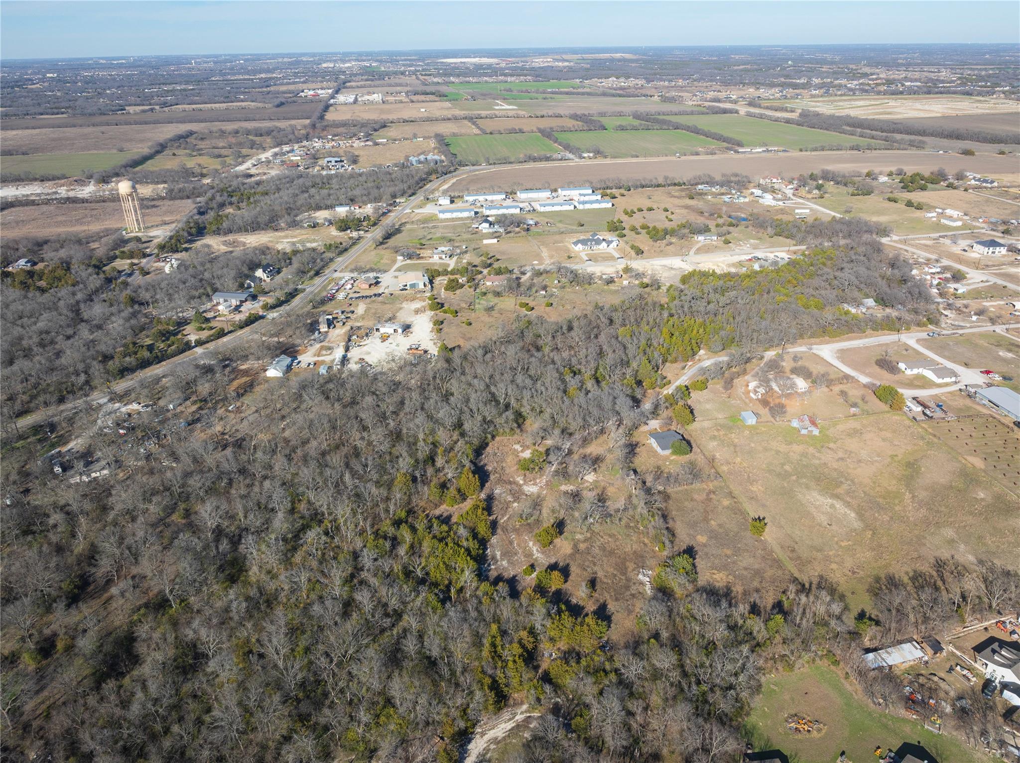 main property photo 4