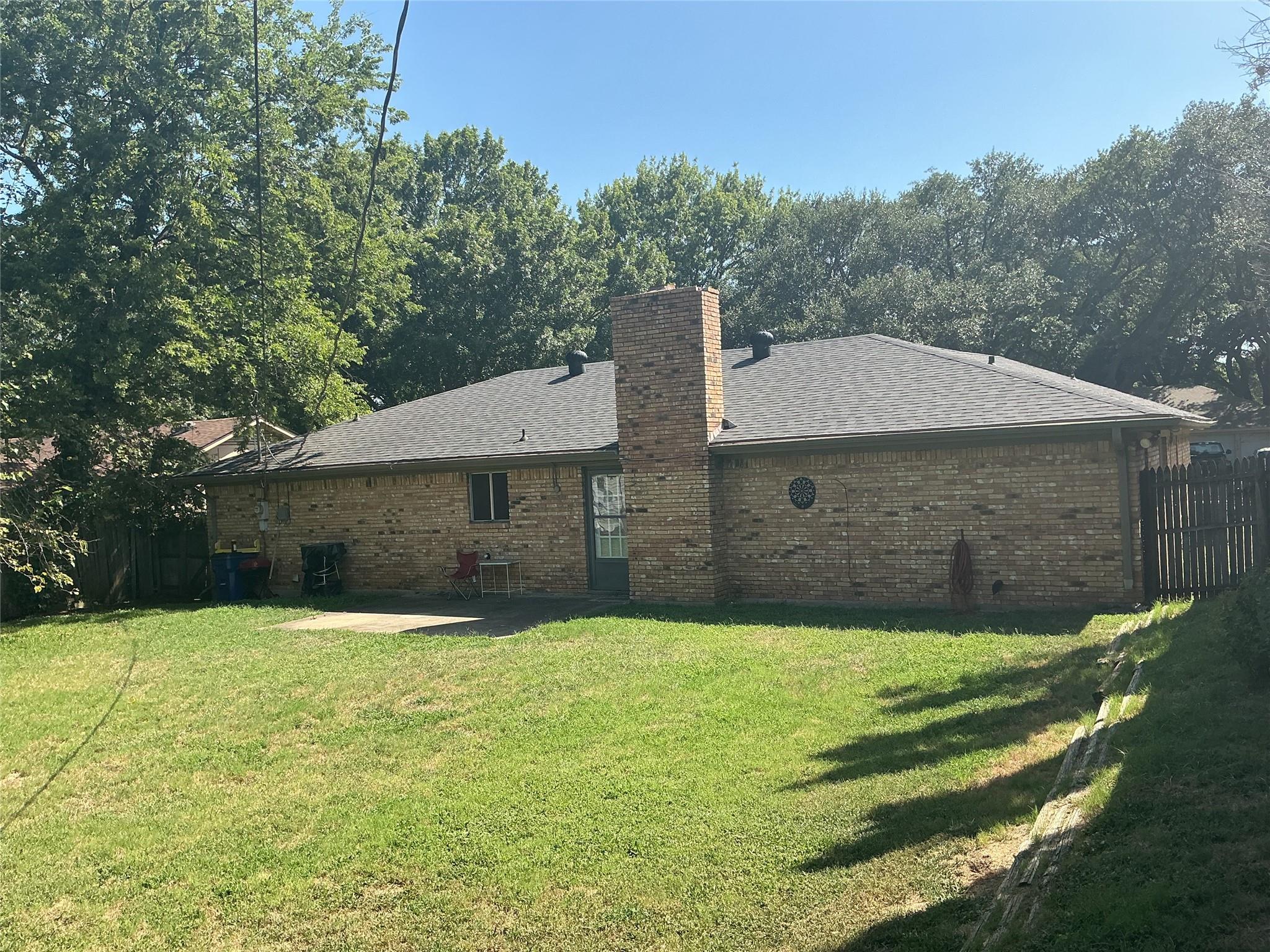 main property photo 22