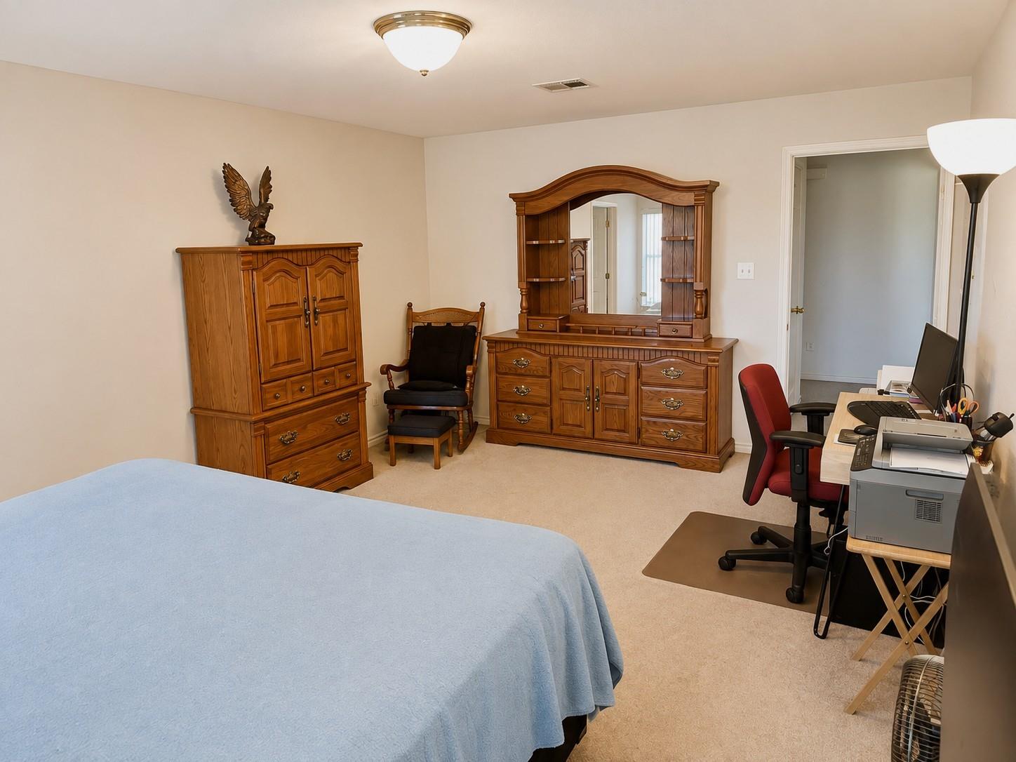 main property photo 10