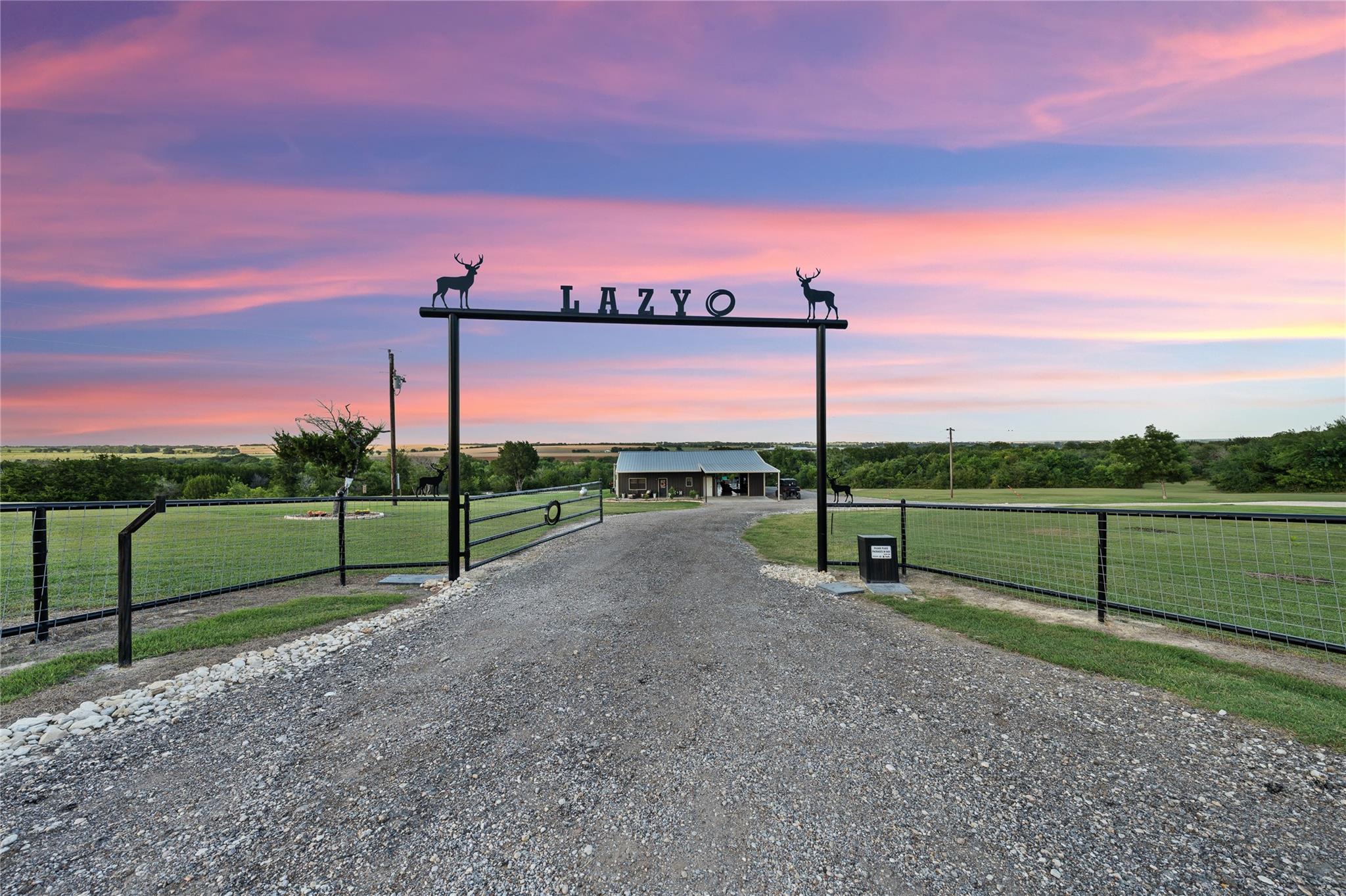 main property photo 39