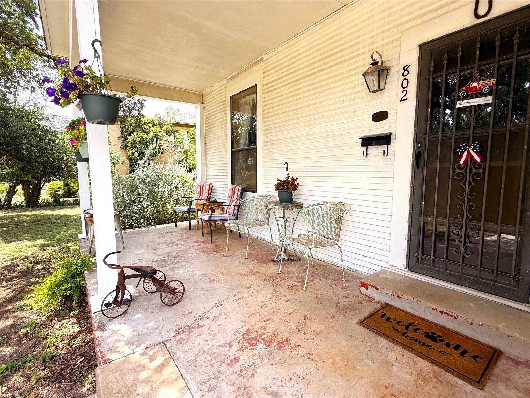 main property photo 6