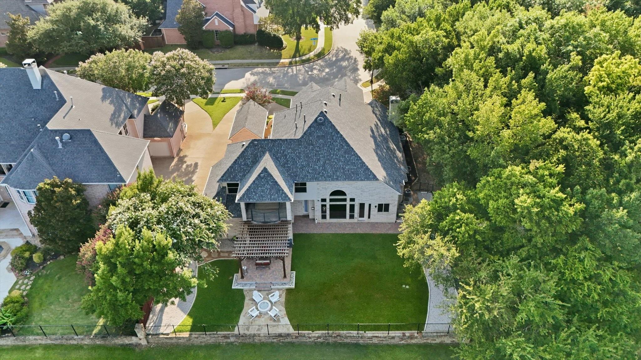 main property photo 33