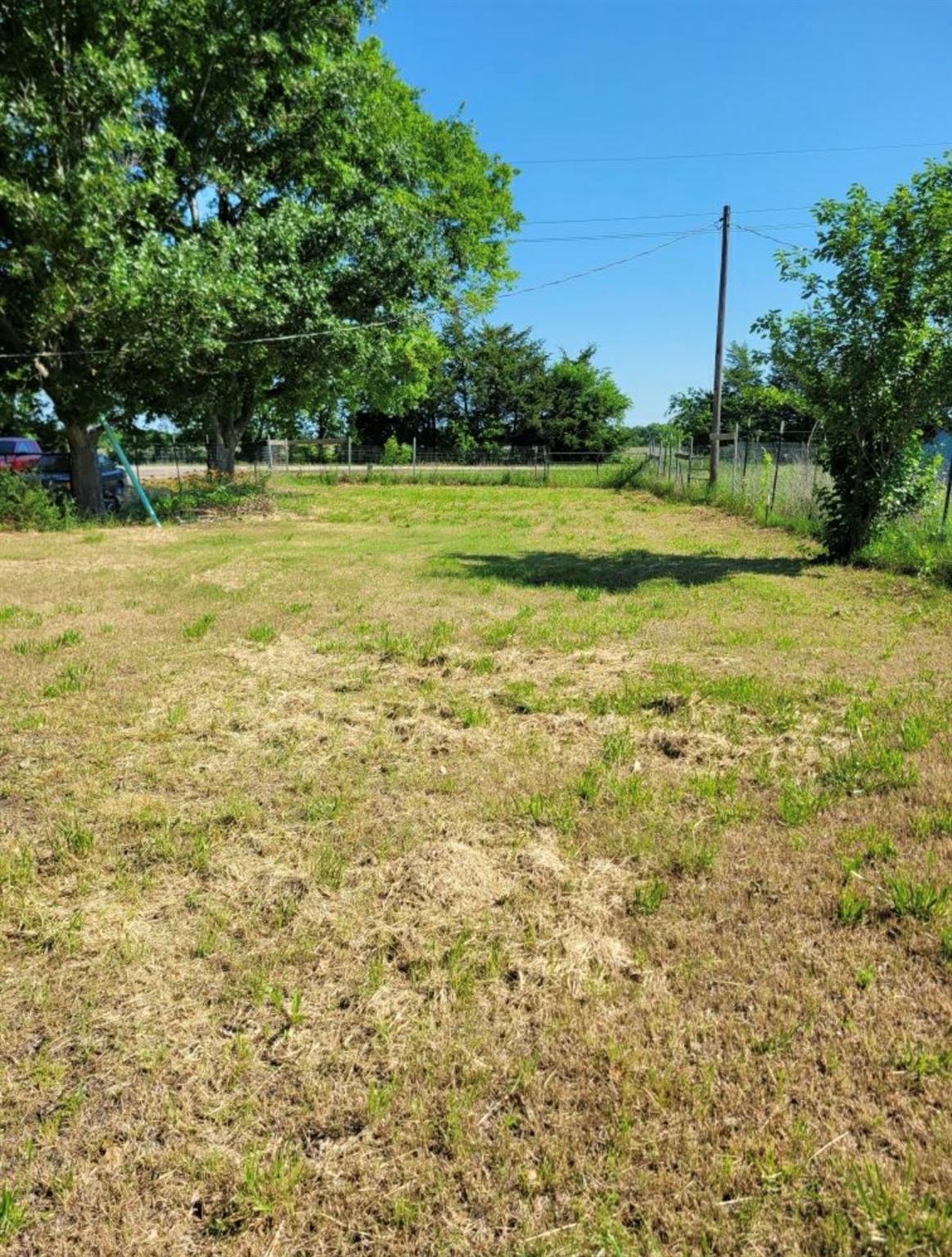 main property photo 32