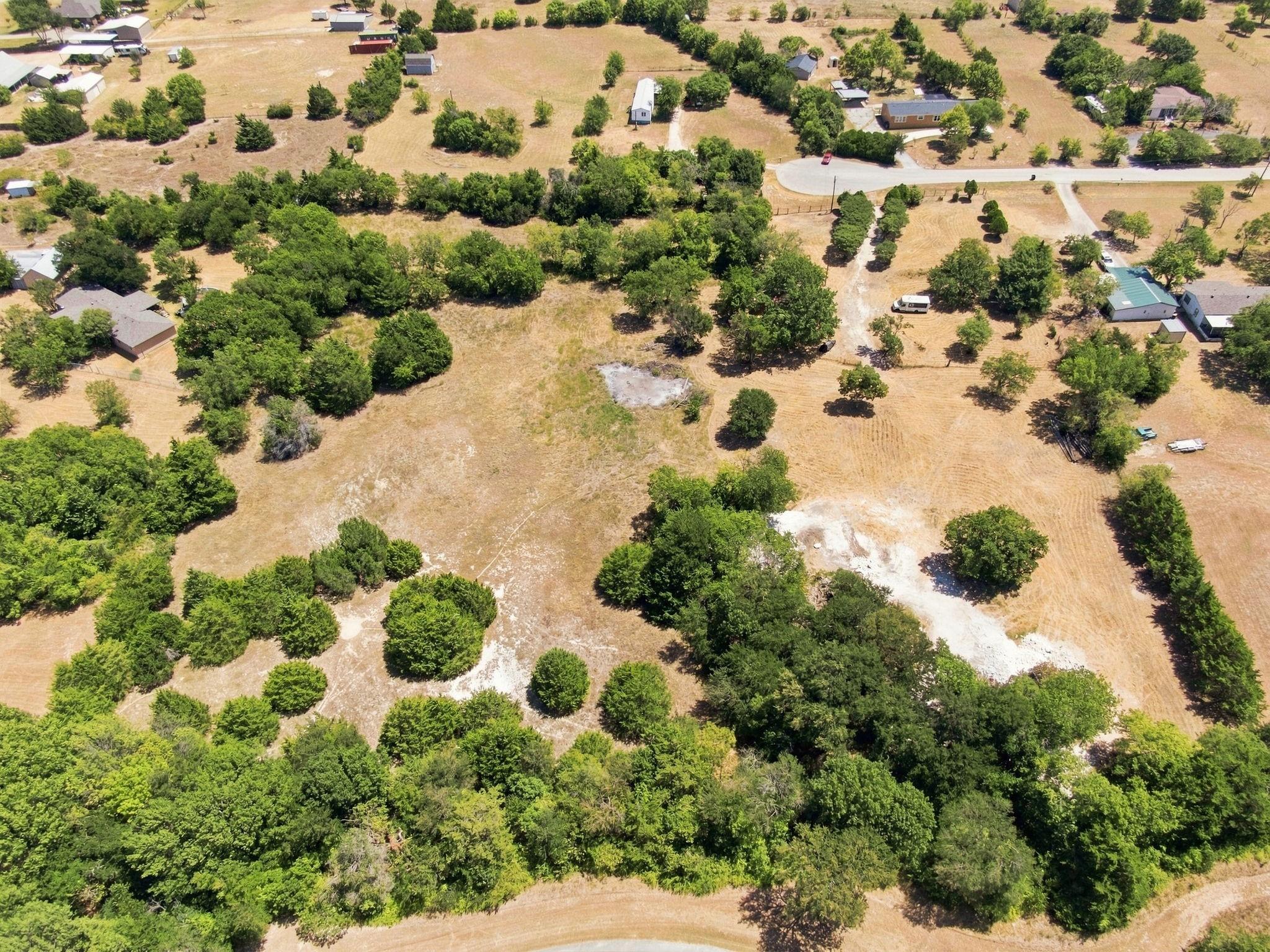 main property photo 13