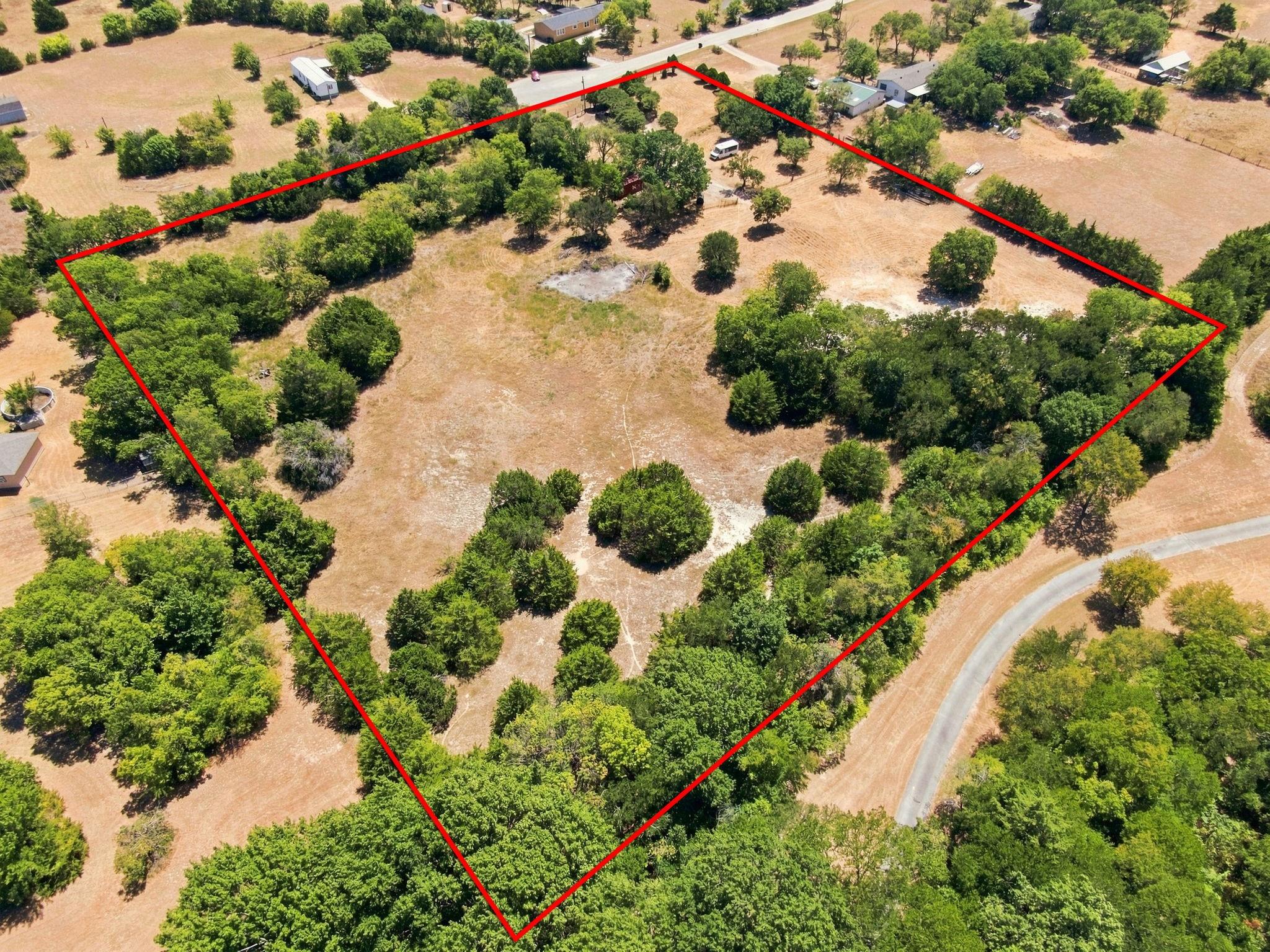 main property photo 6