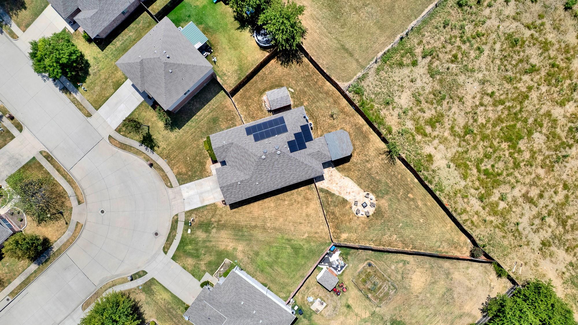 main property photo 29