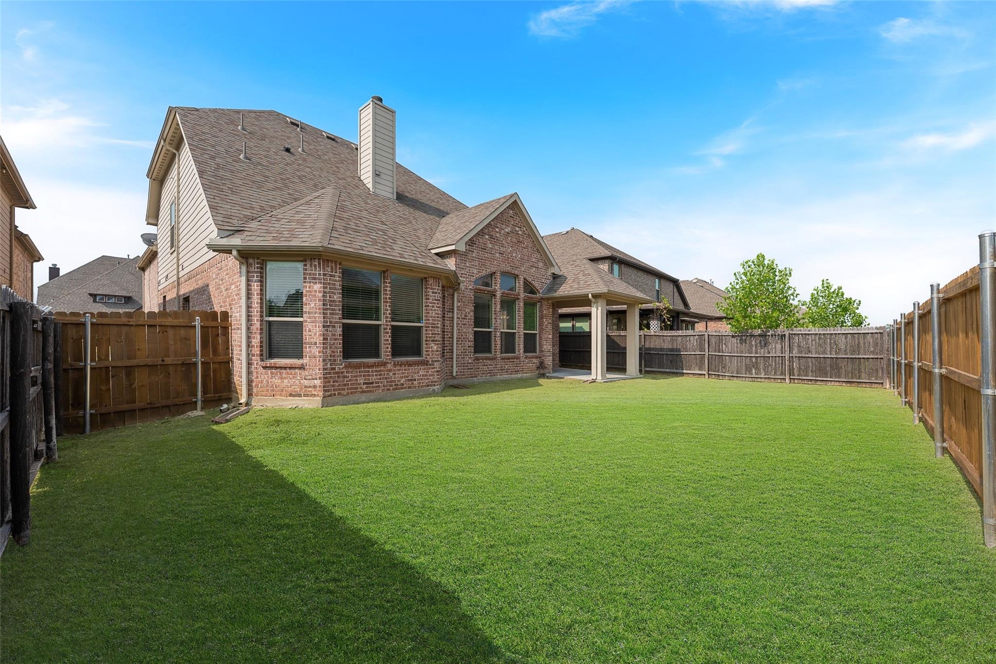 main property photo 38