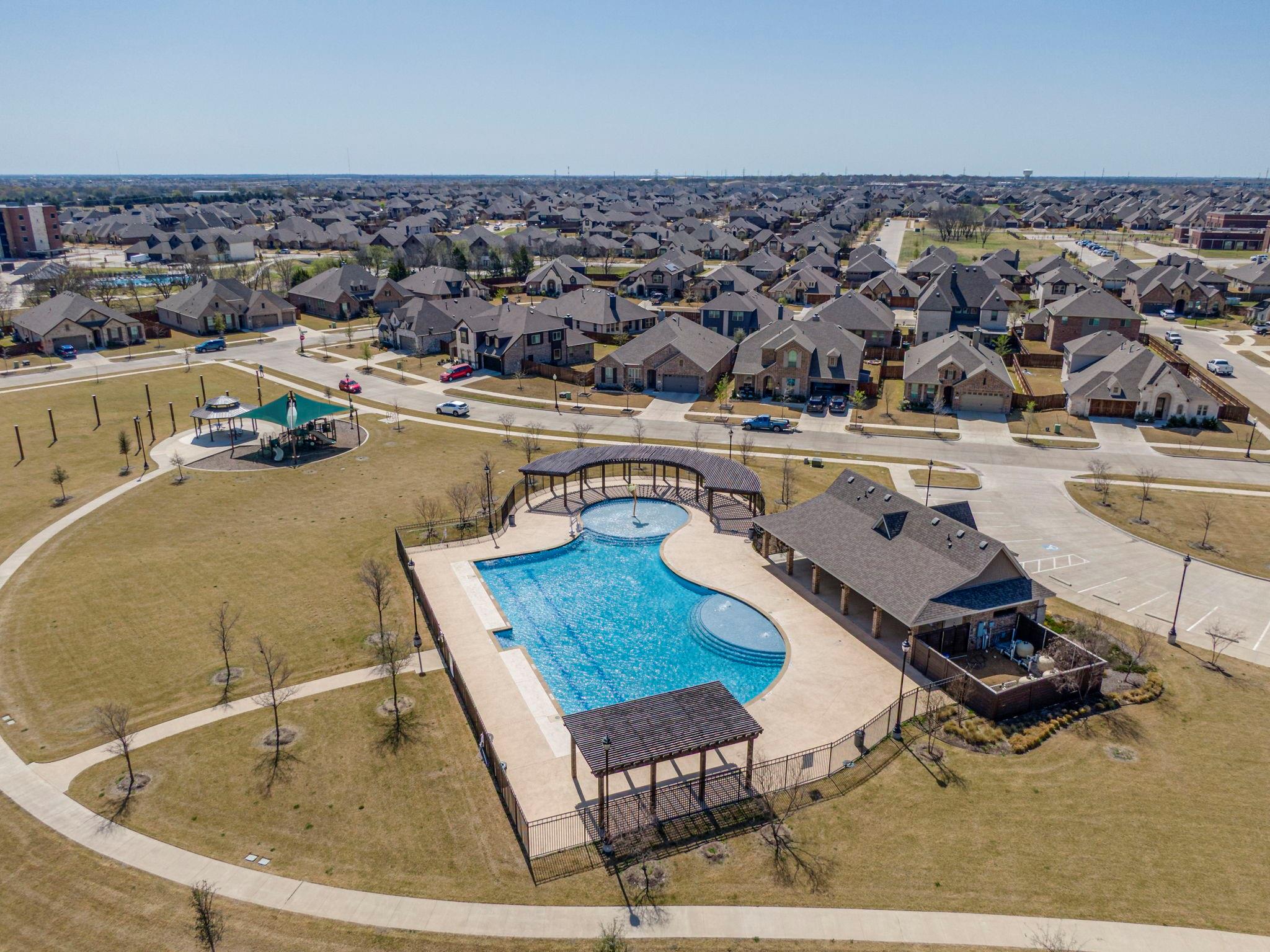 main property photo 38