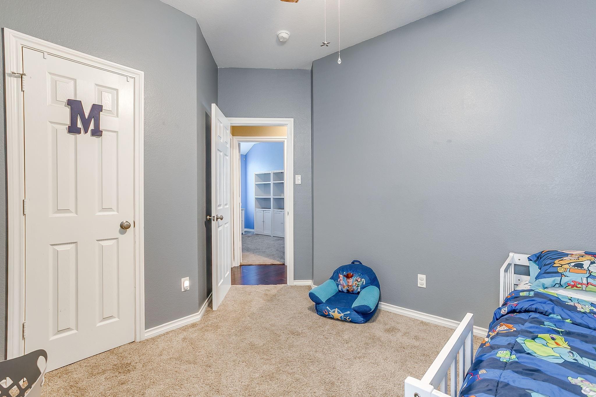 main property photo 32