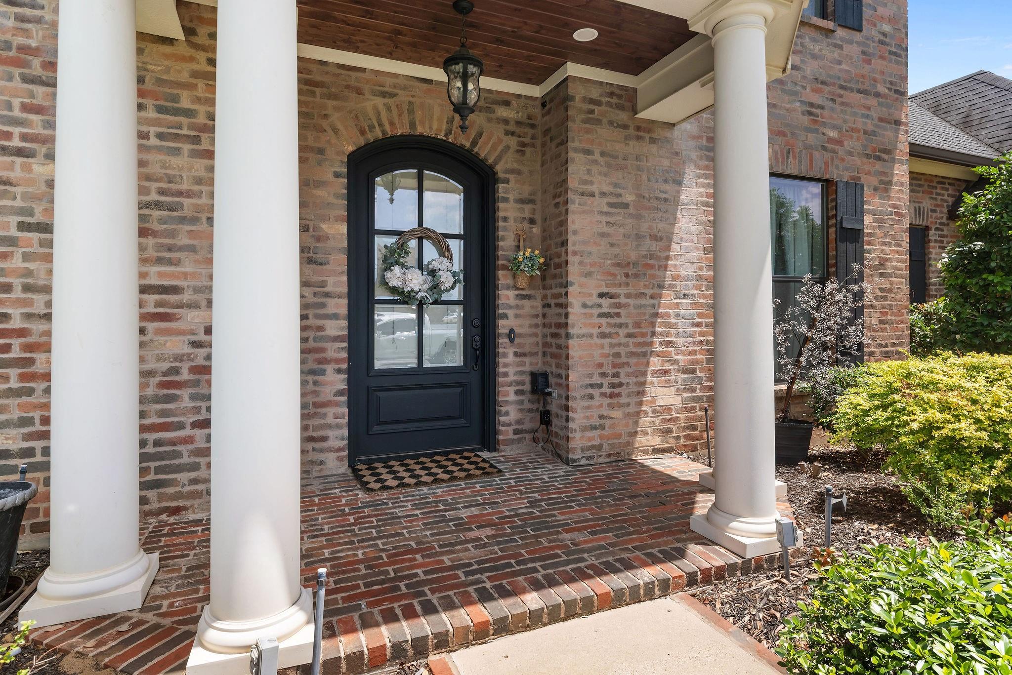main property photo 11