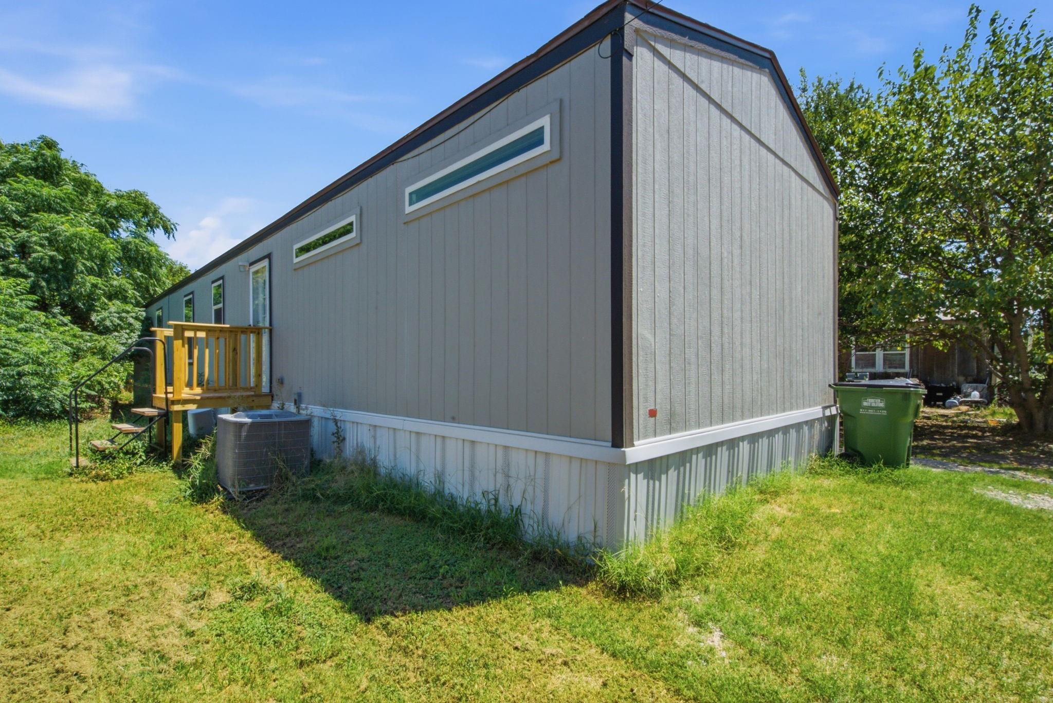 main property photo 22