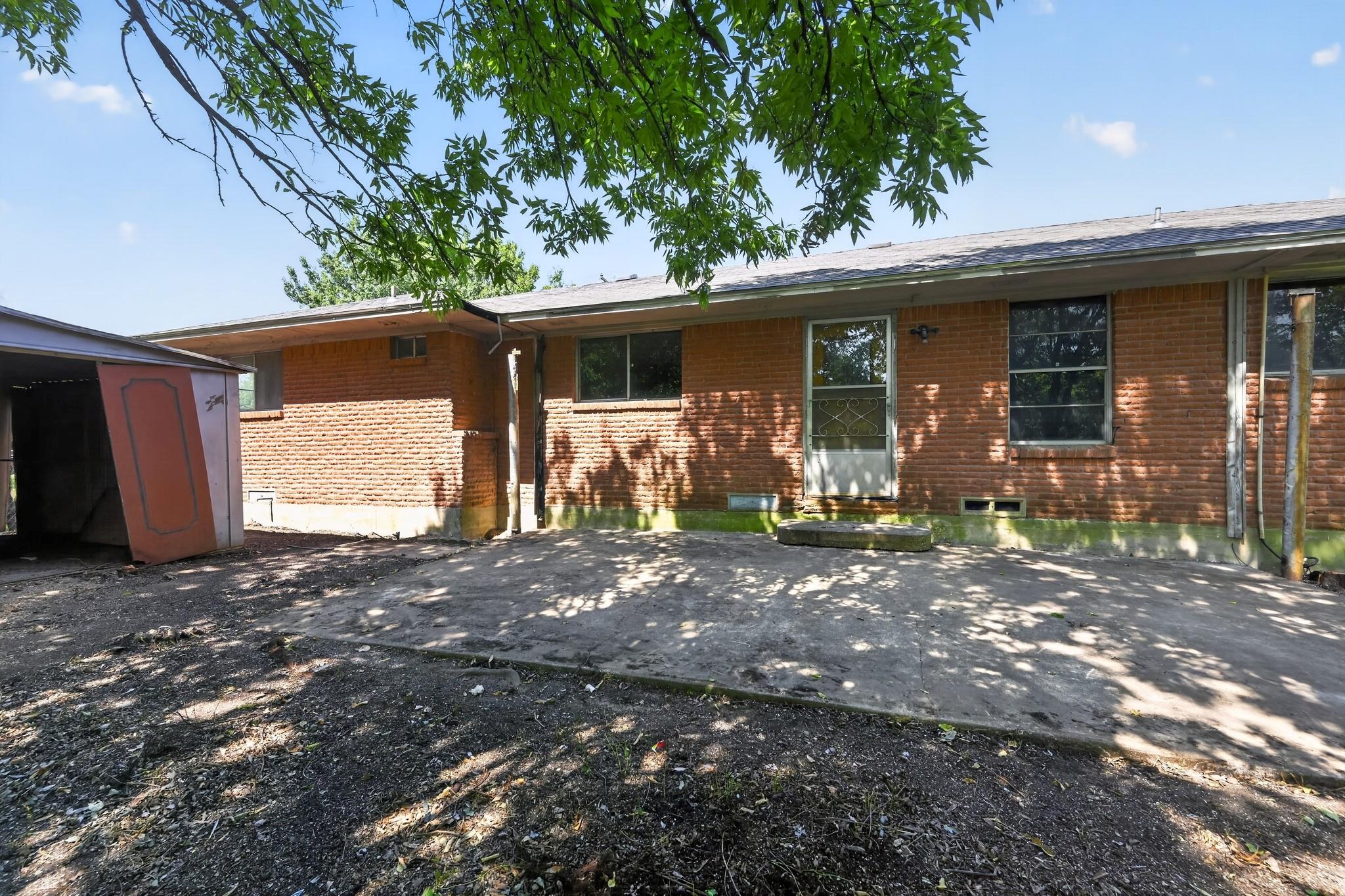 main property photo 26