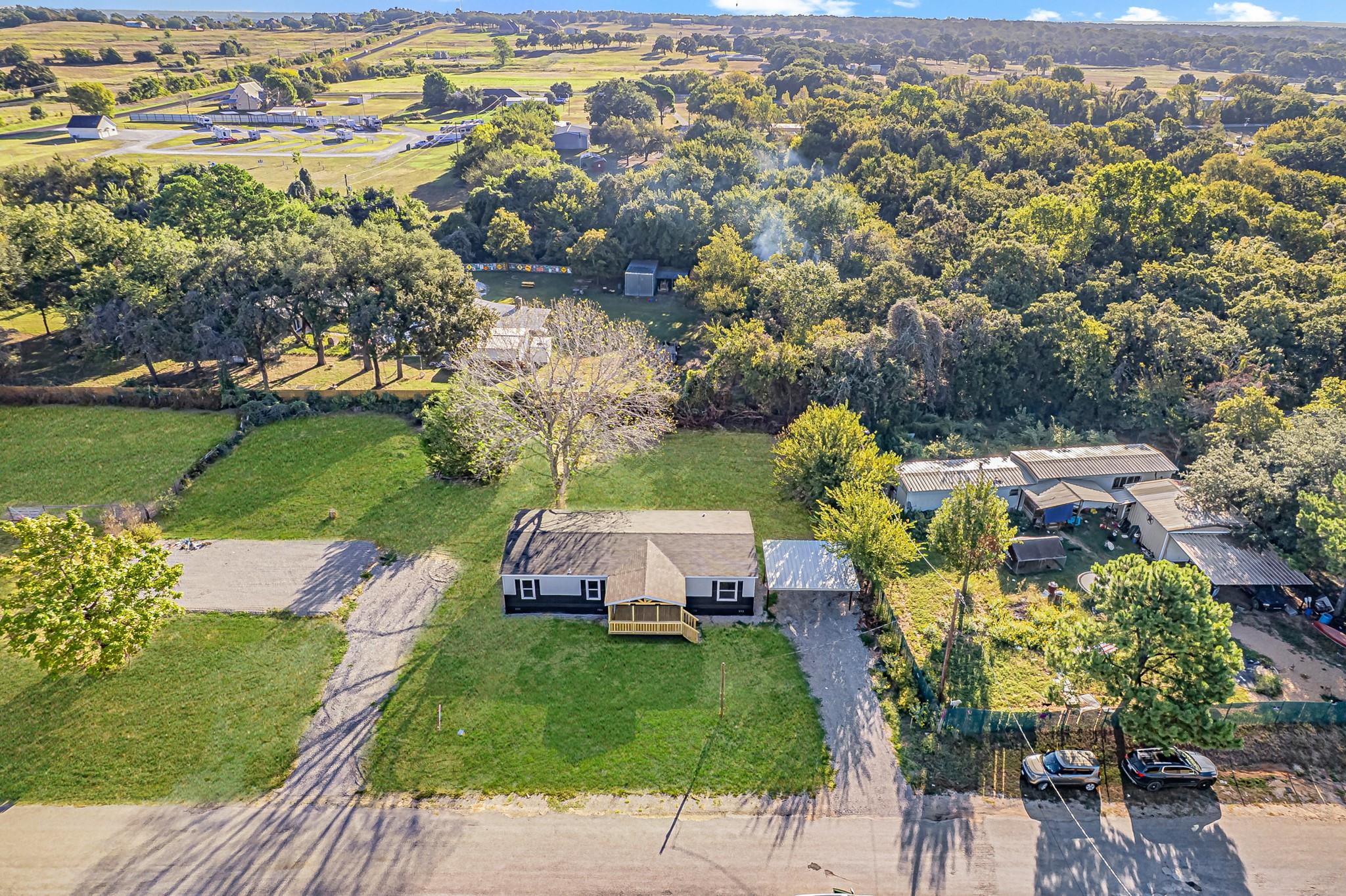 main property photo 21