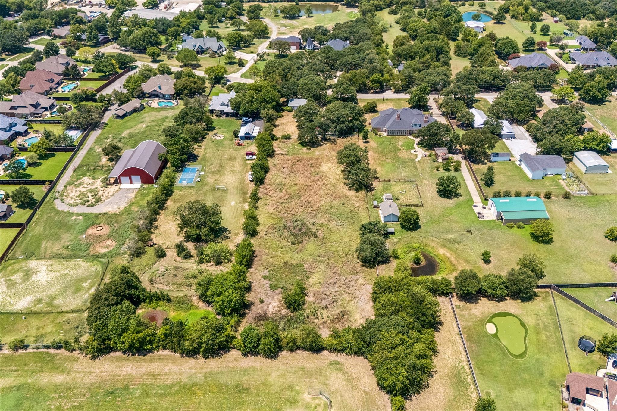 main property photo 6
