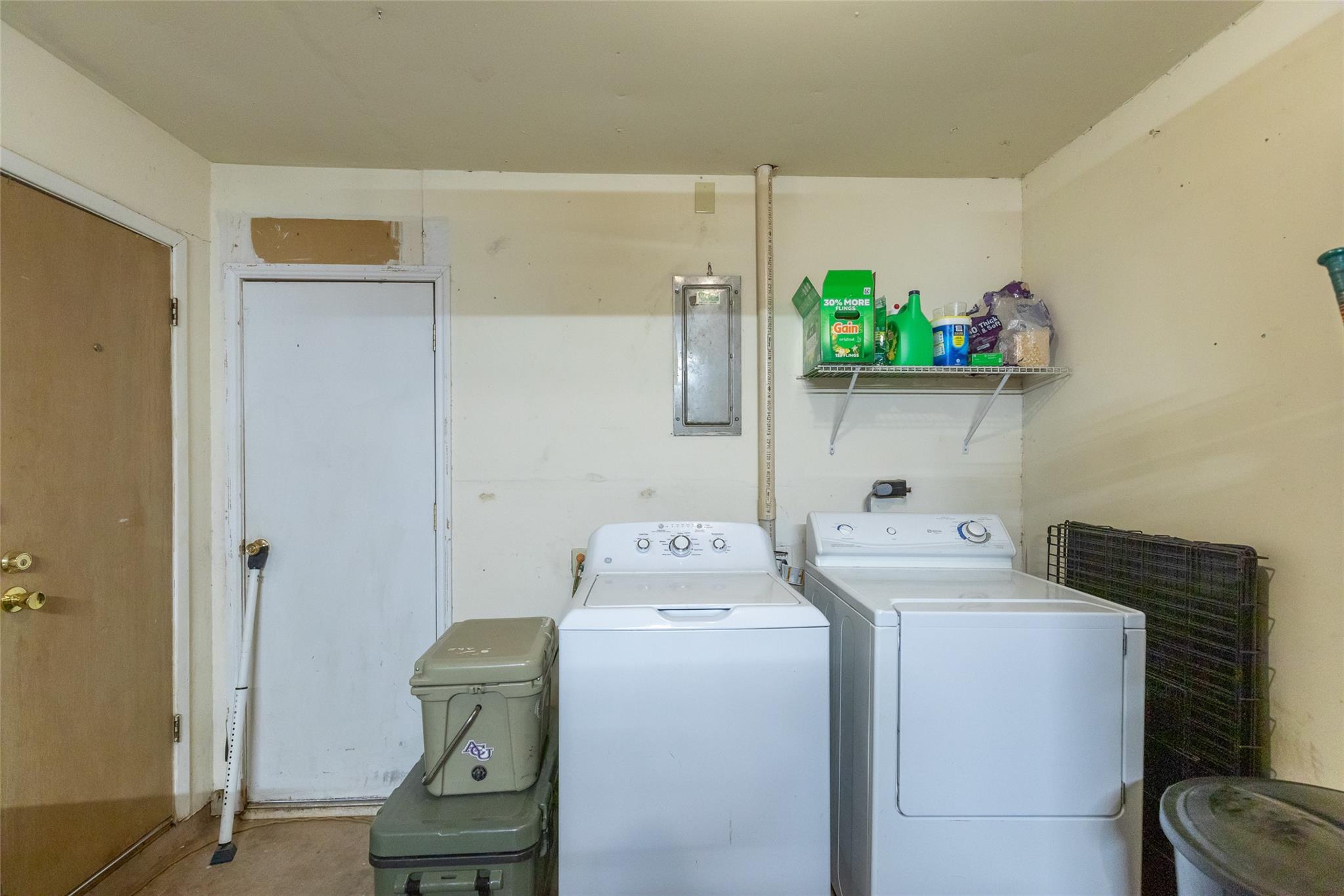 main property photo 25