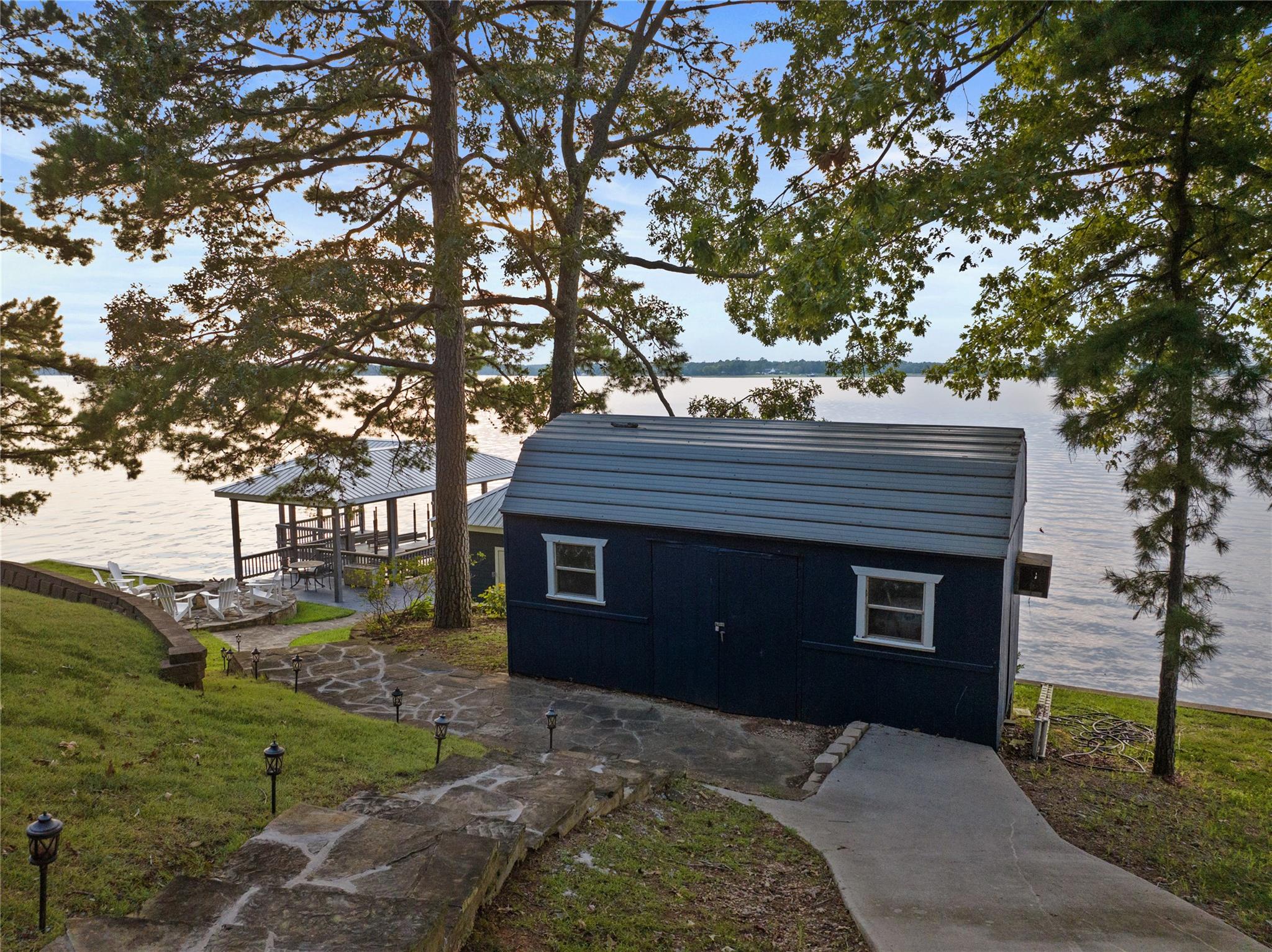 main property photo 36