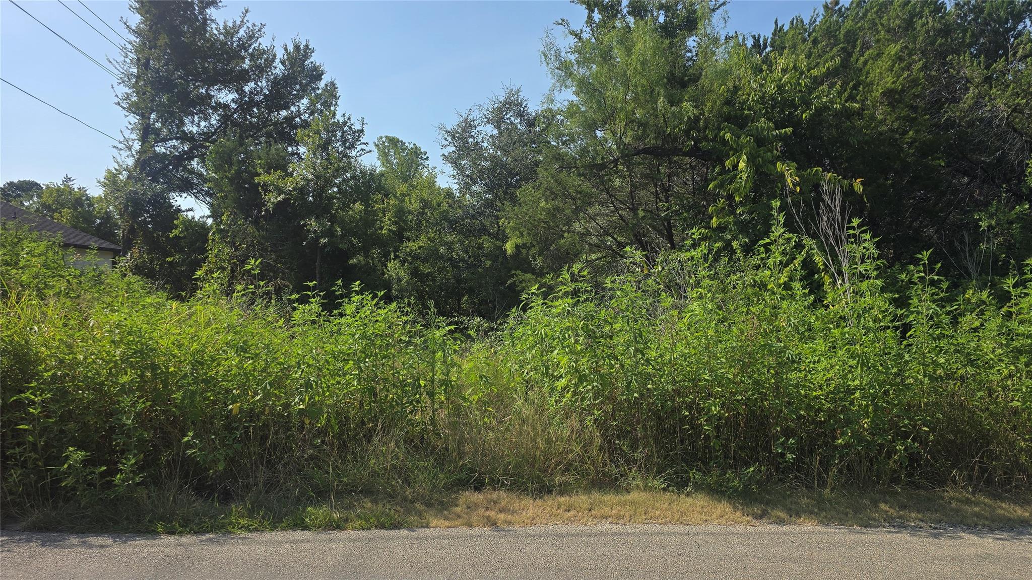 main property photo 0