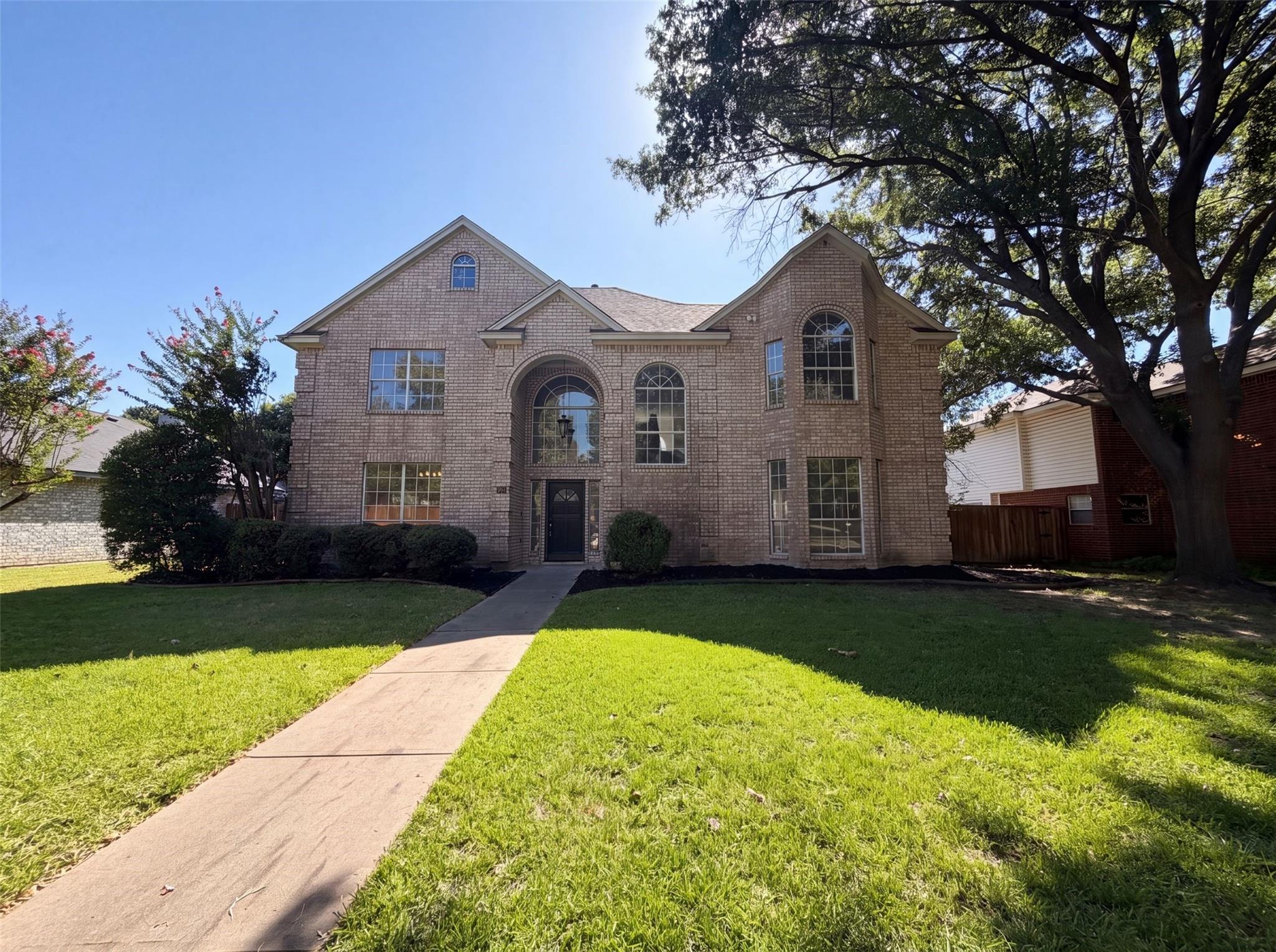 main property photo 22
