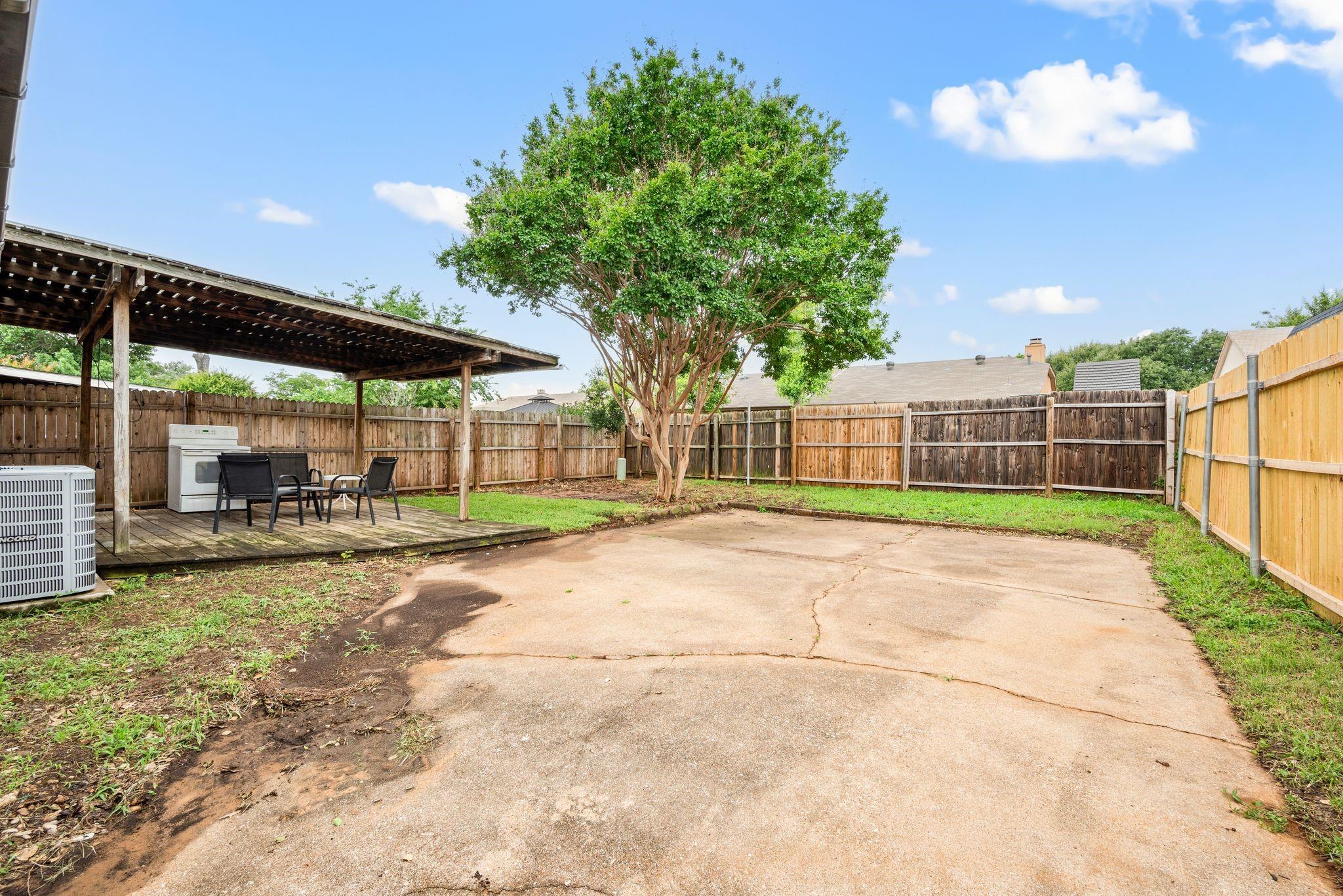 main property photo 22