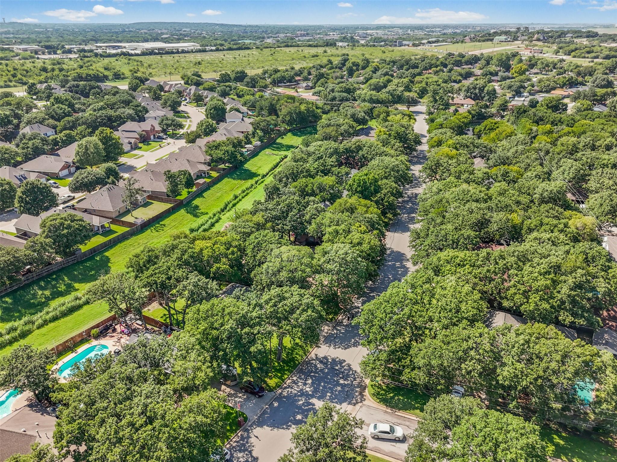 main property photo 33