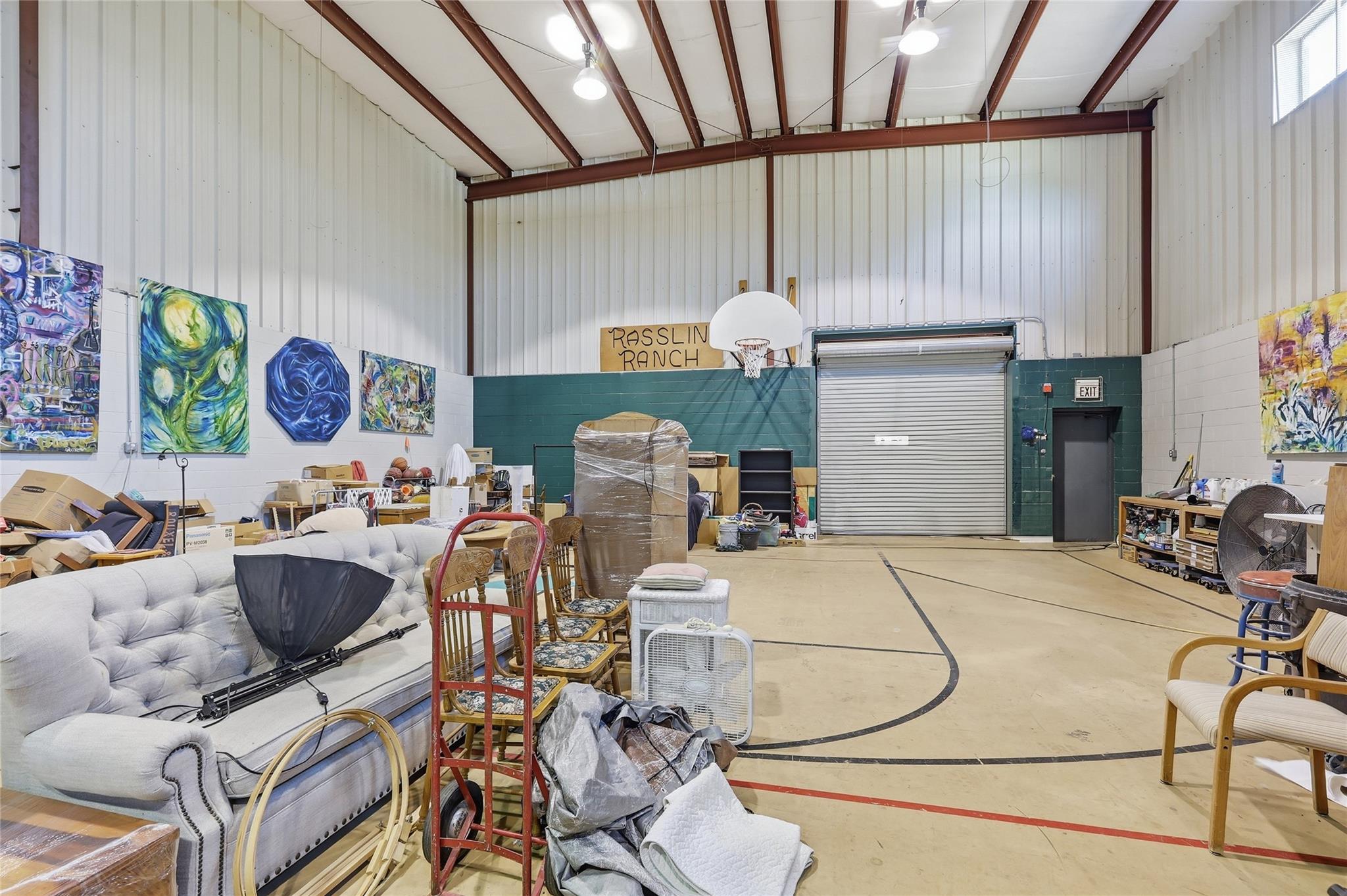 main property photo 14