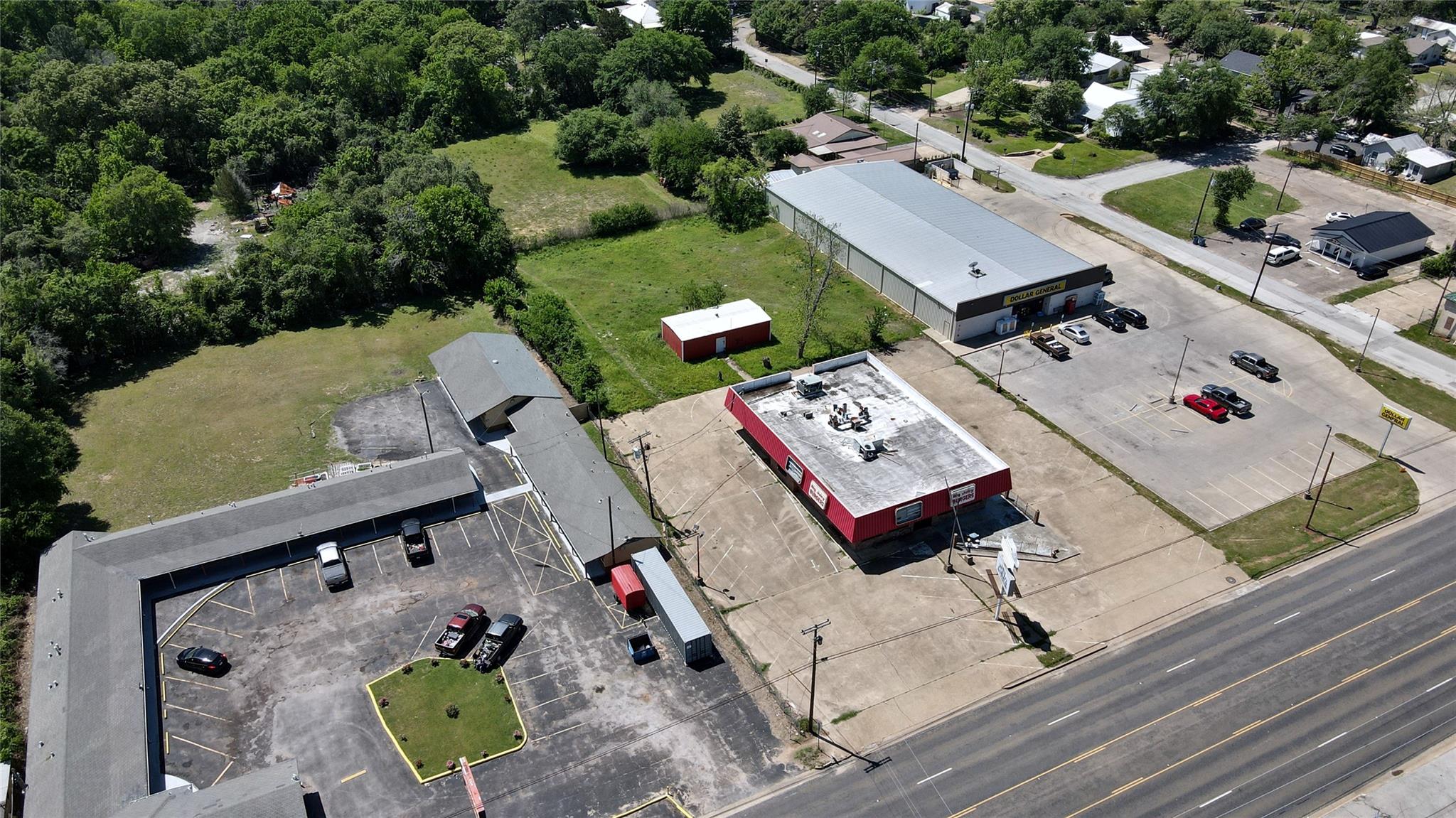main property photo 4