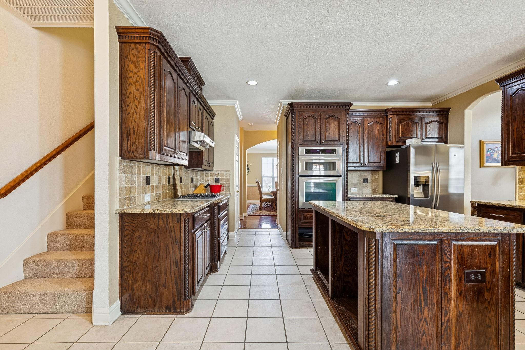 main property photo 15