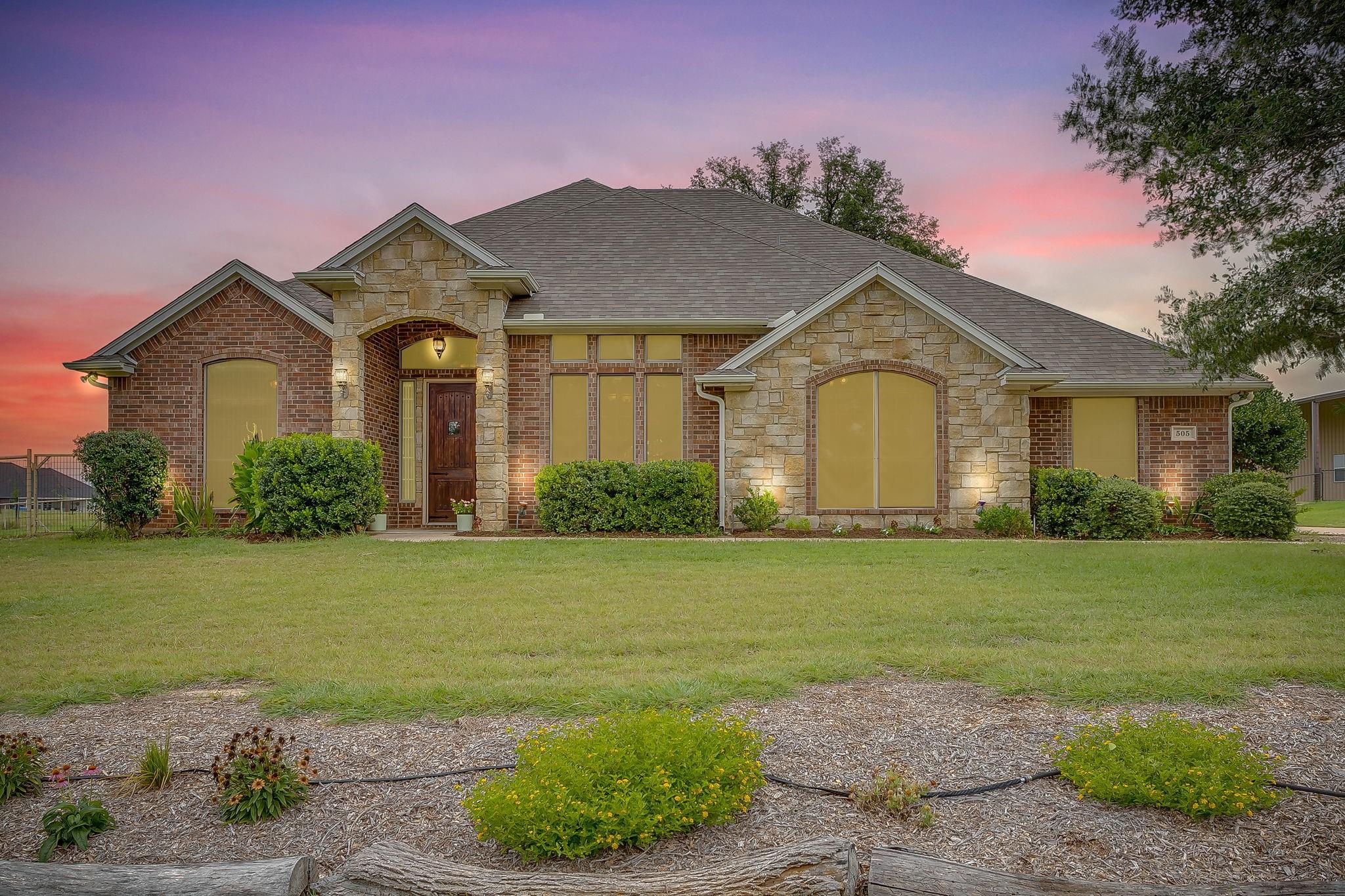 main property photo 39