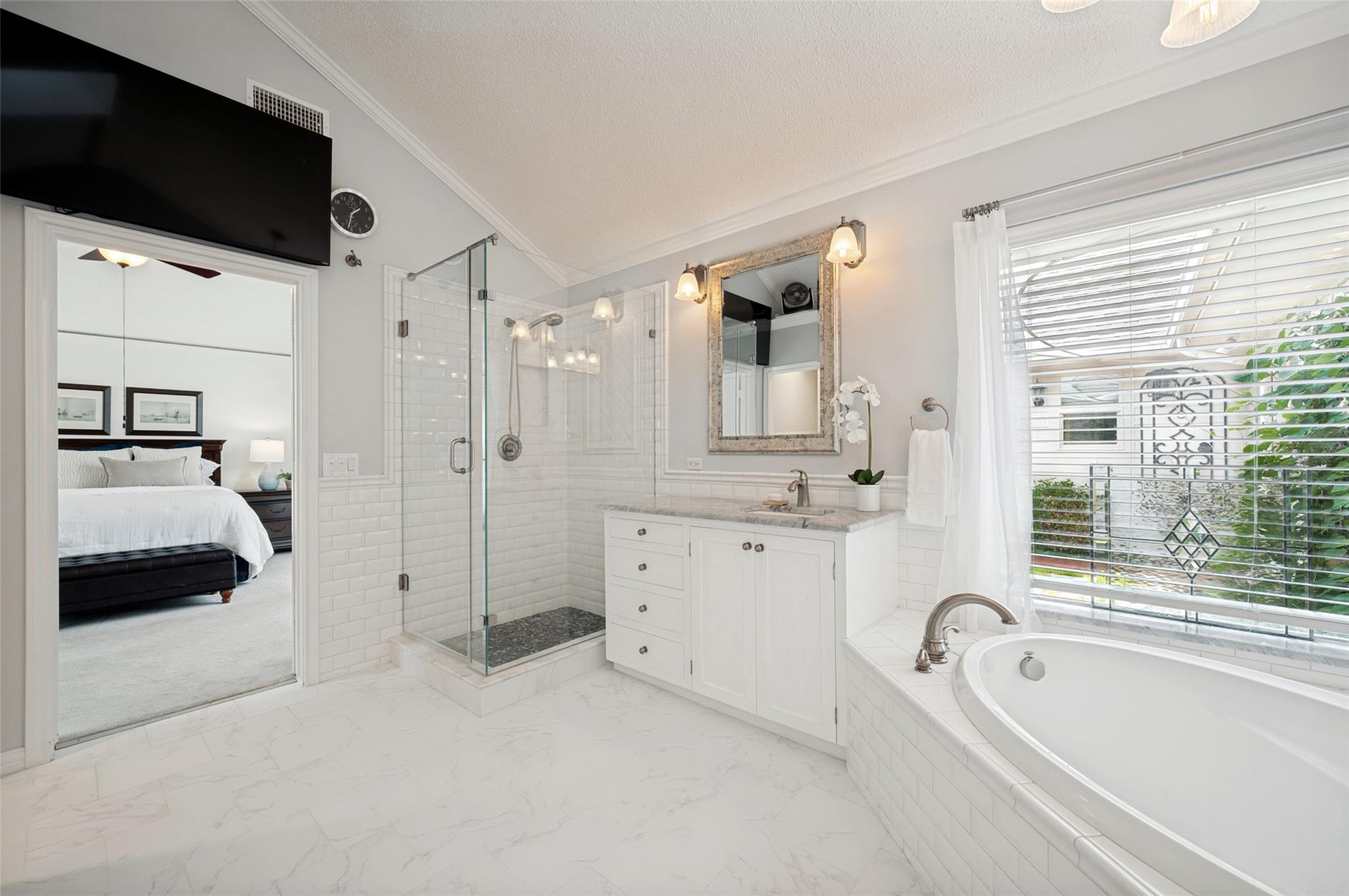 property viewer photo 14