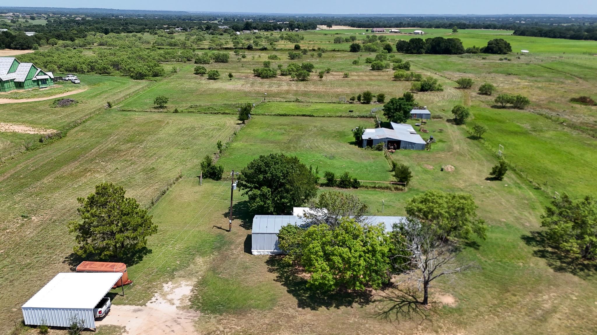 main property photo 10