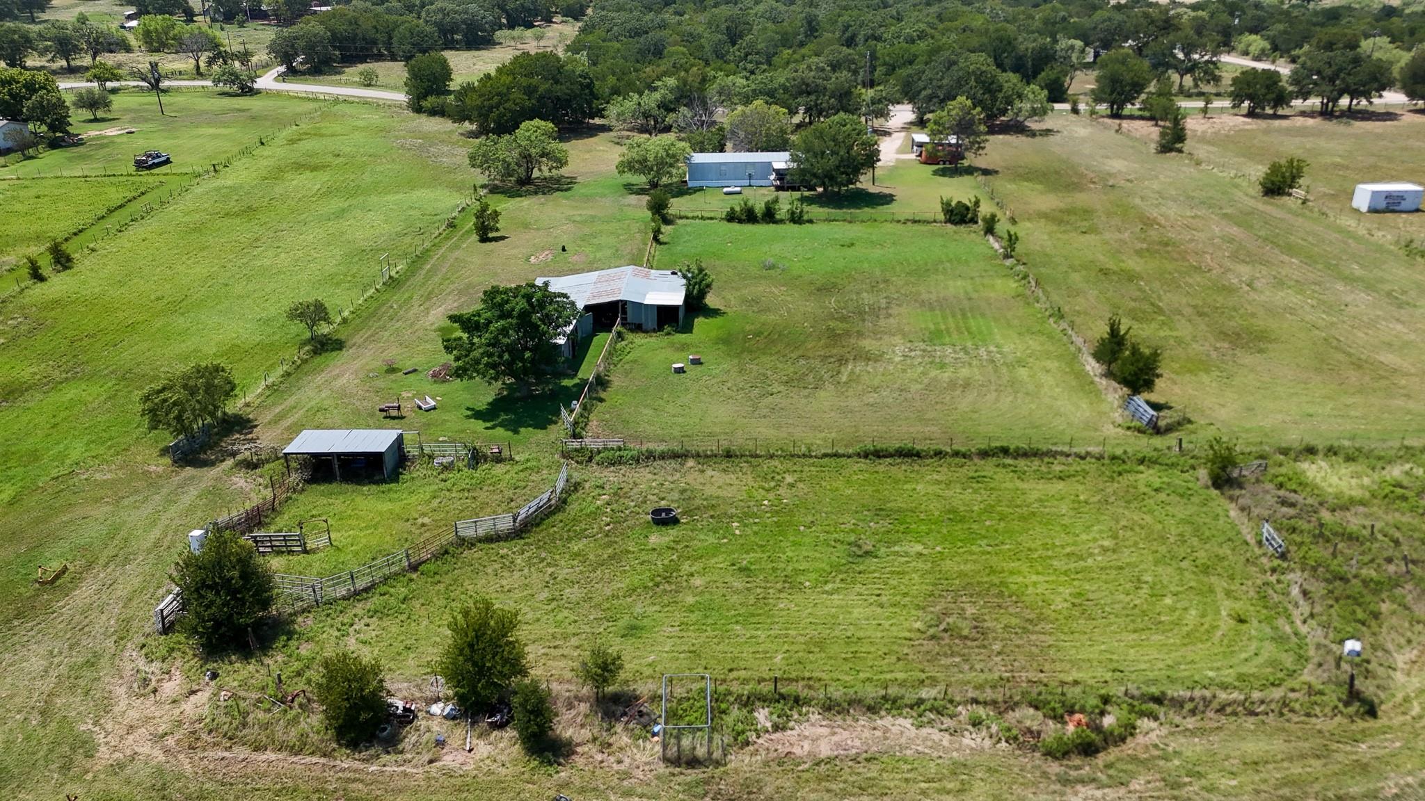 main property photo 8