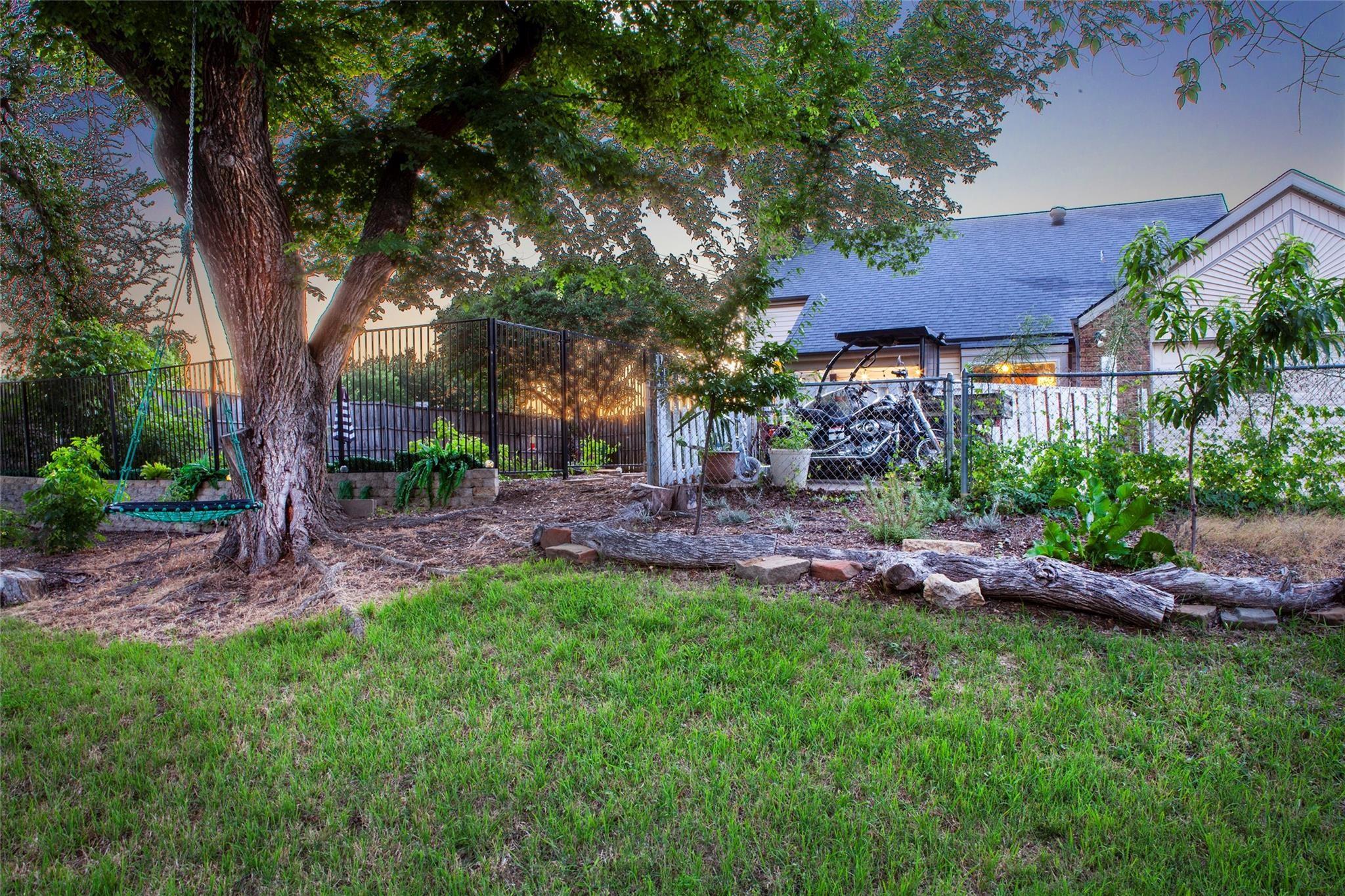 main property photo 31