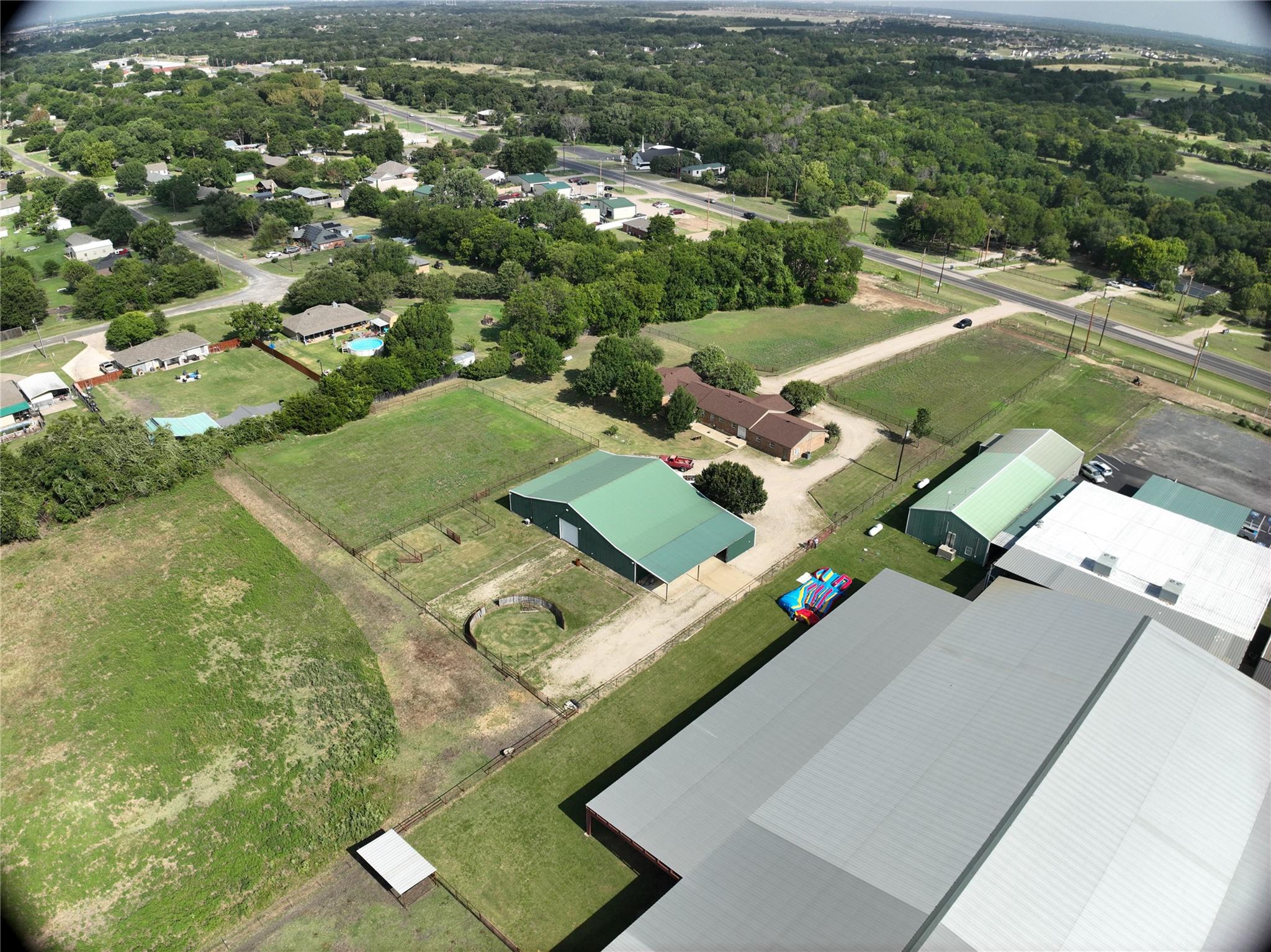 main property photo 20