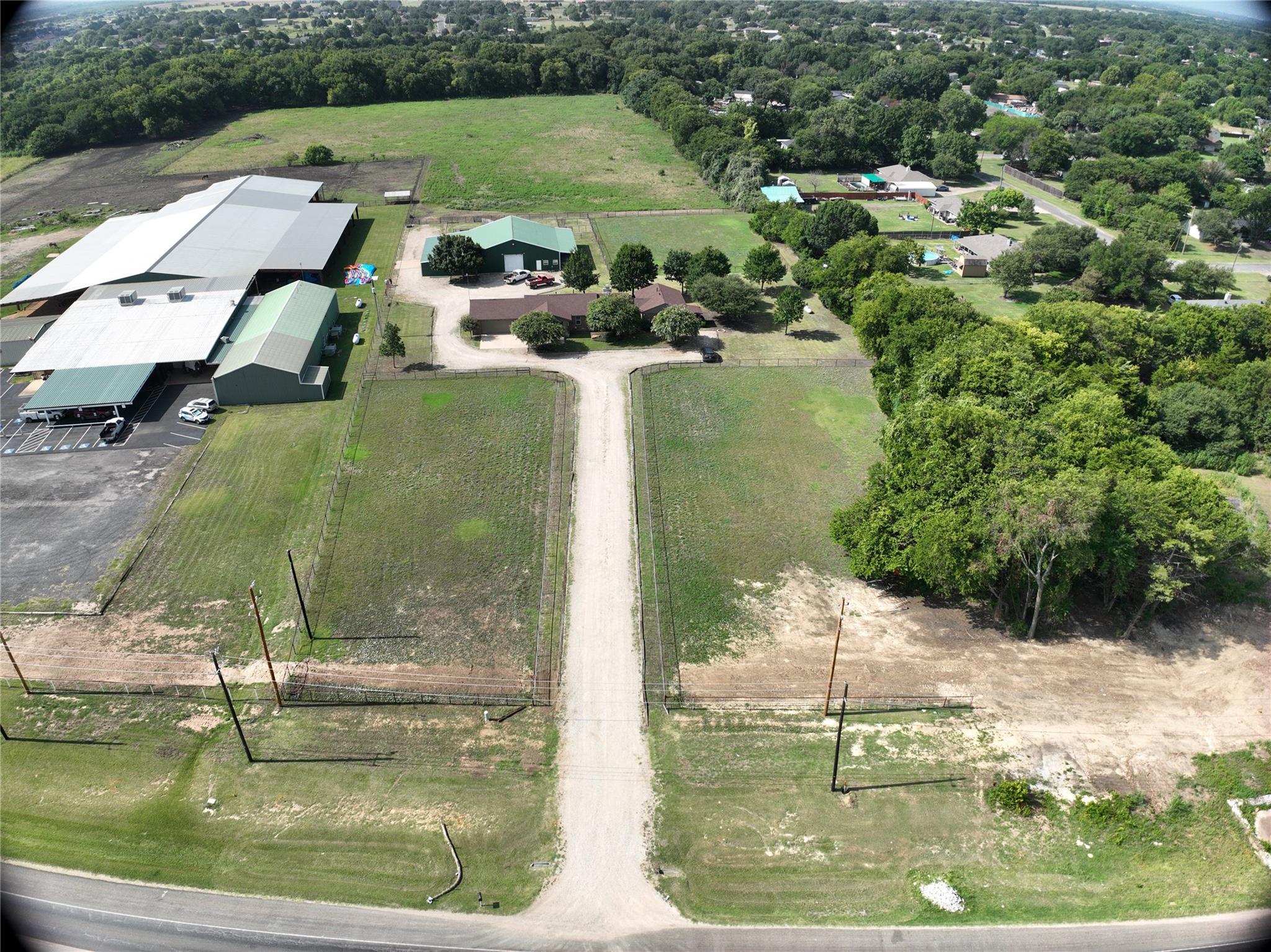 main property photo 8