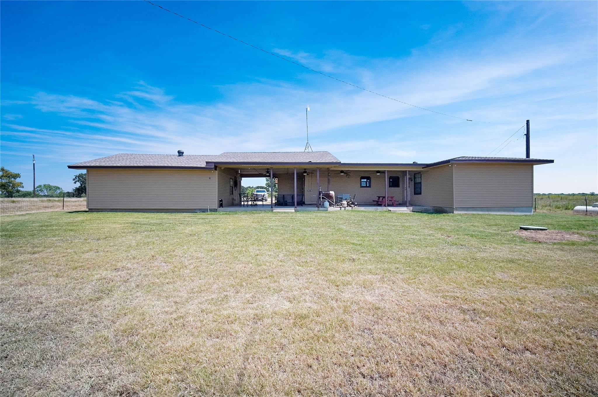 main property photo 35