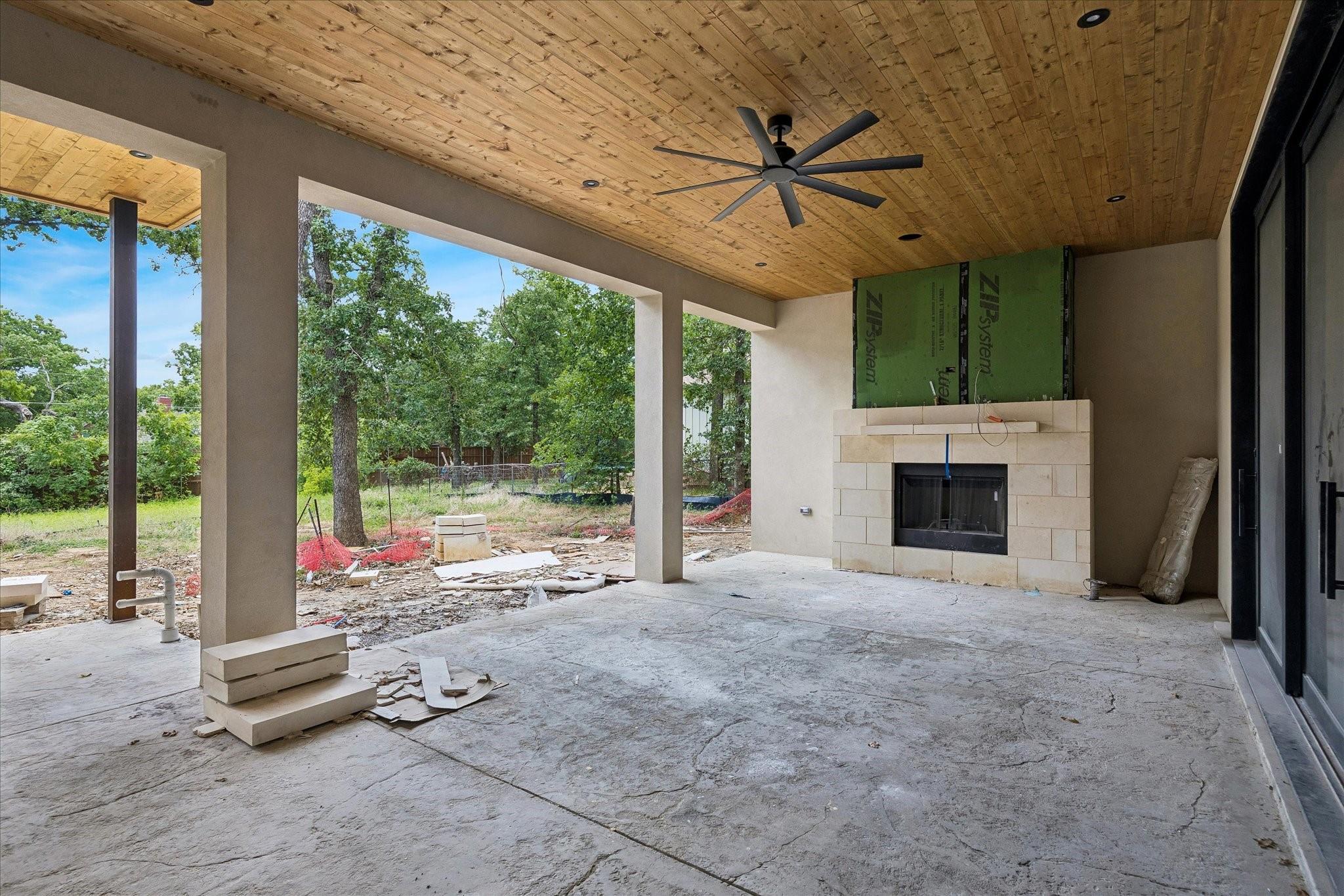 main property photo 23