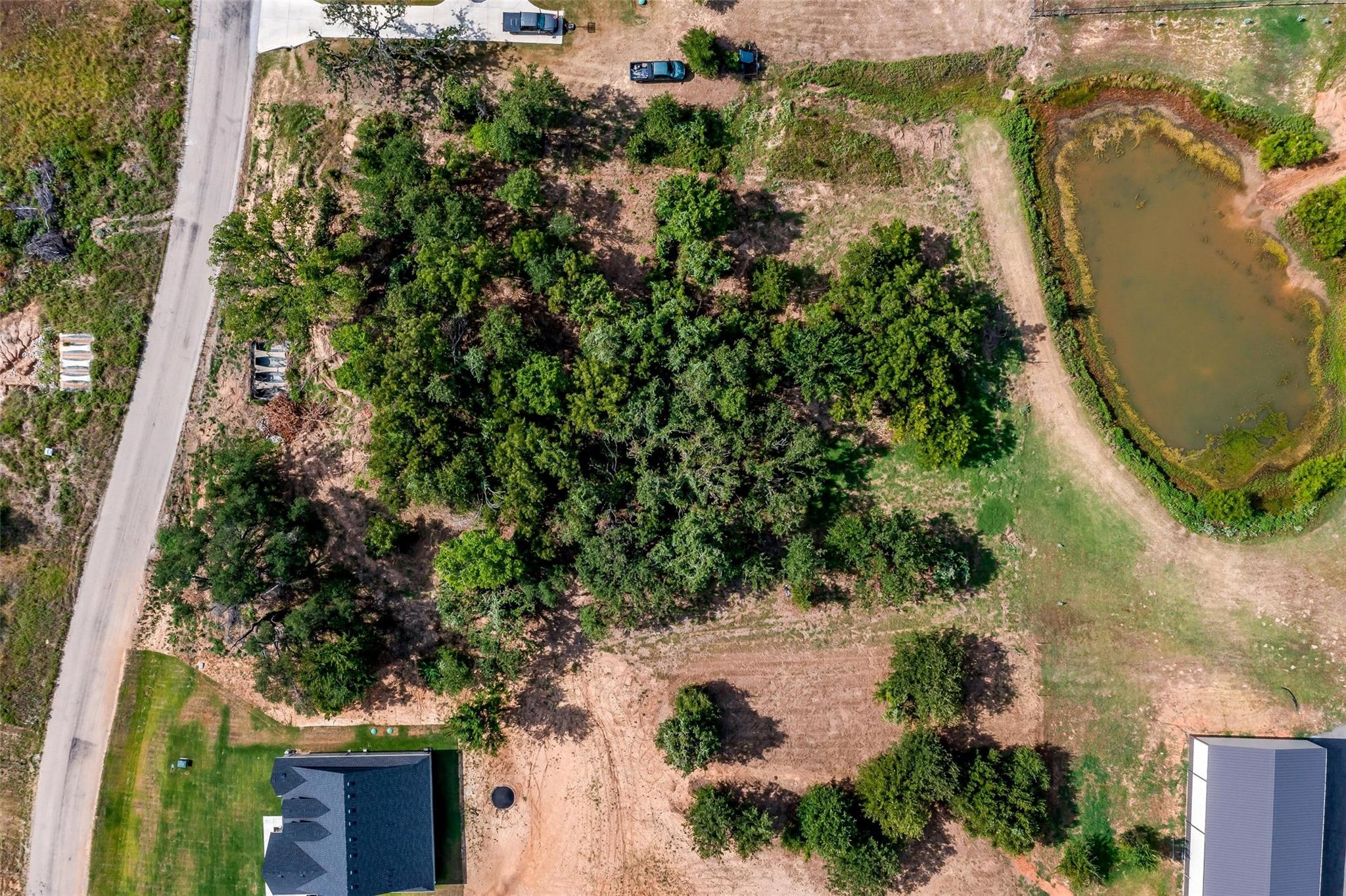 main property photo 12
