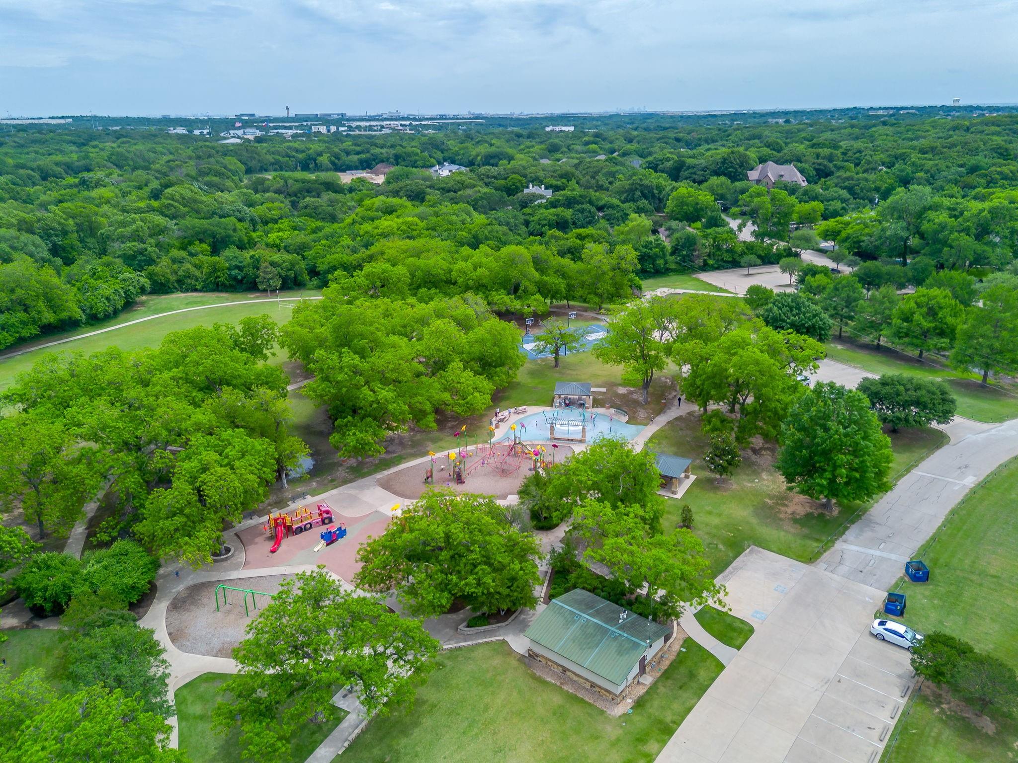 main property photo 28