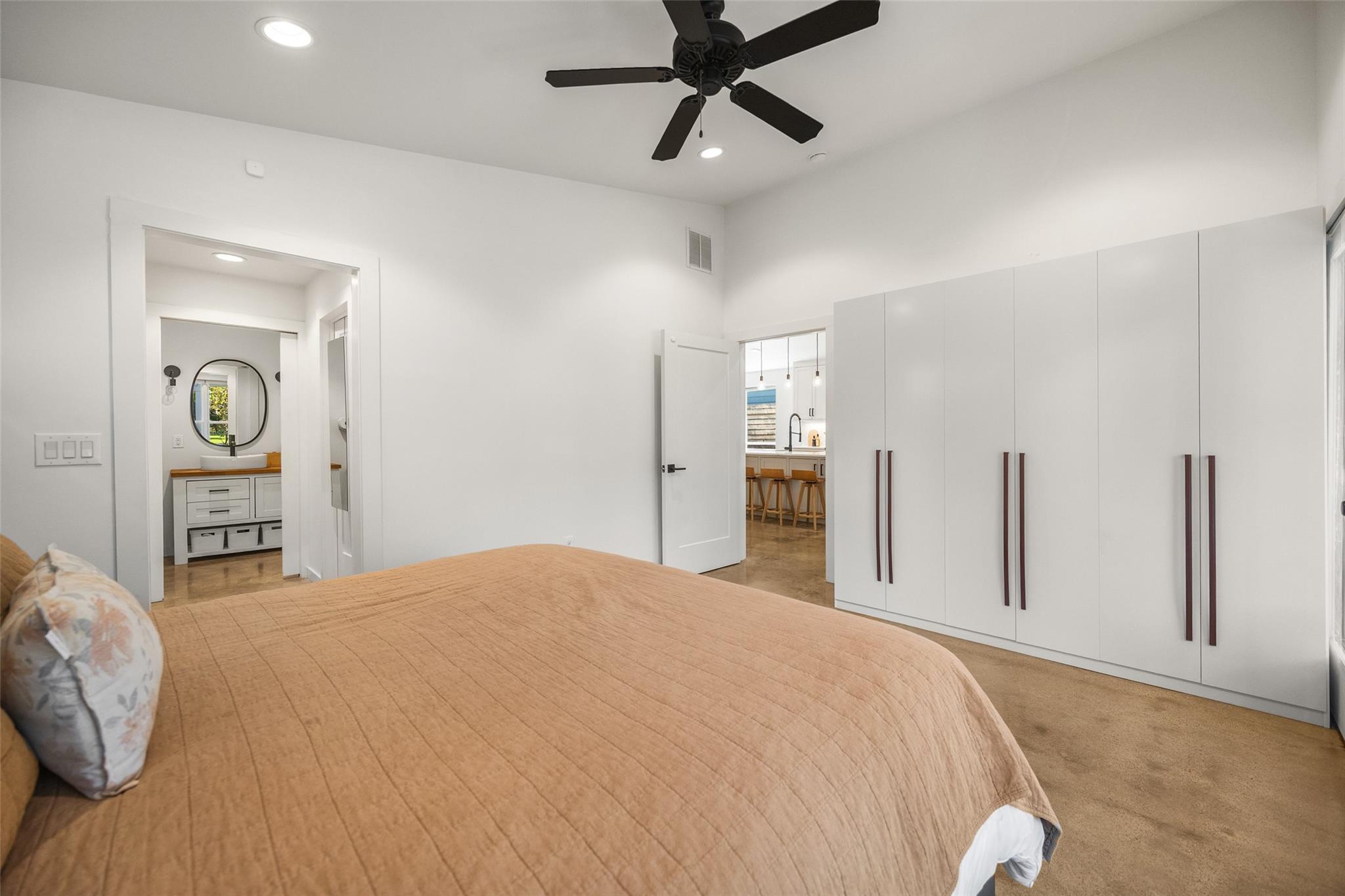 property viewer photo 11