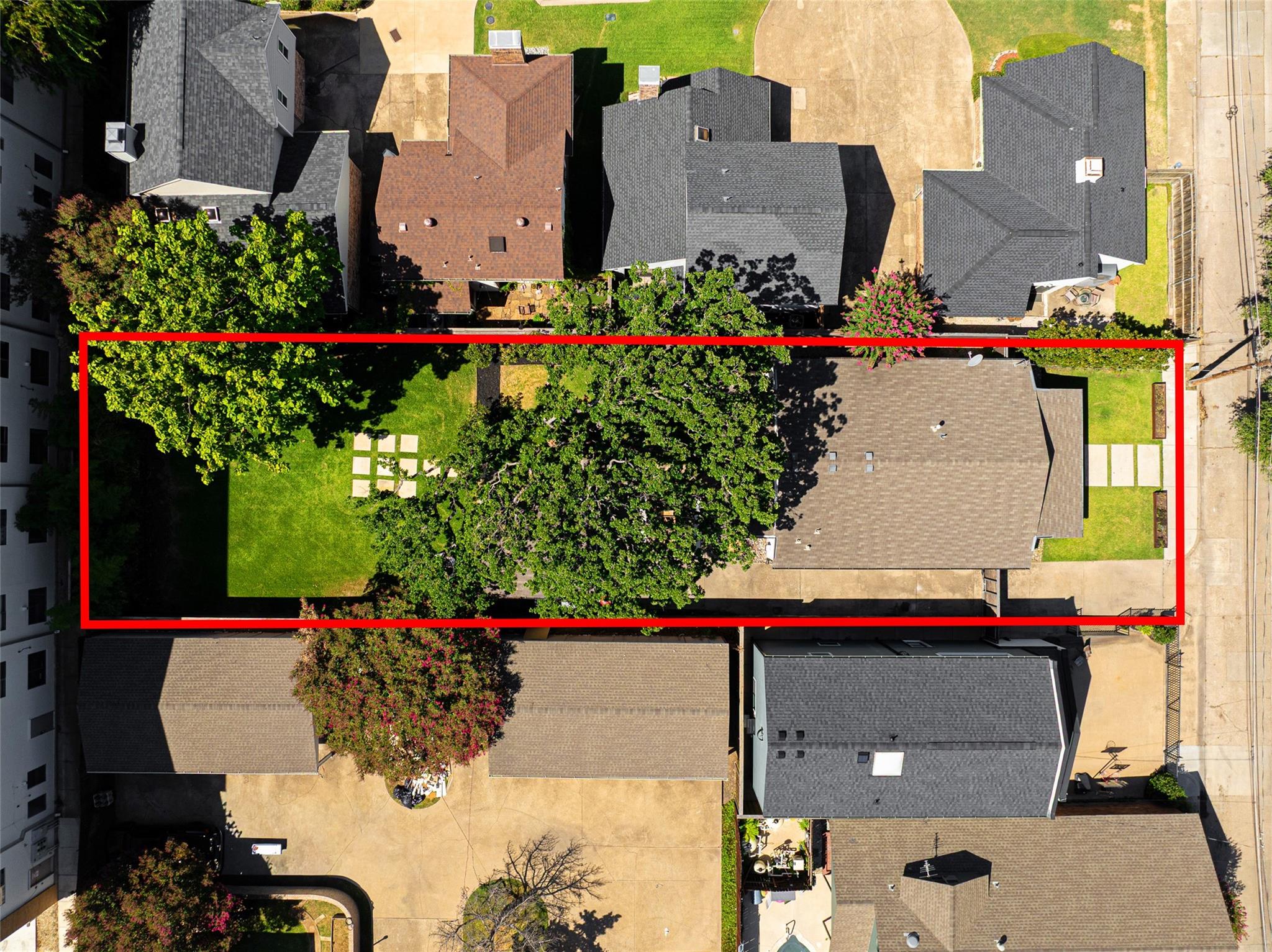 property viewer photo 25