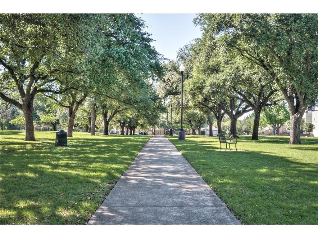 property viewer photo 35