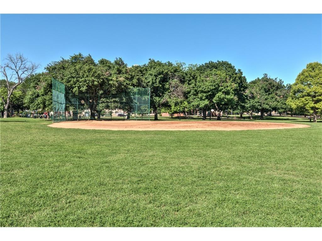 property viewer photo 36