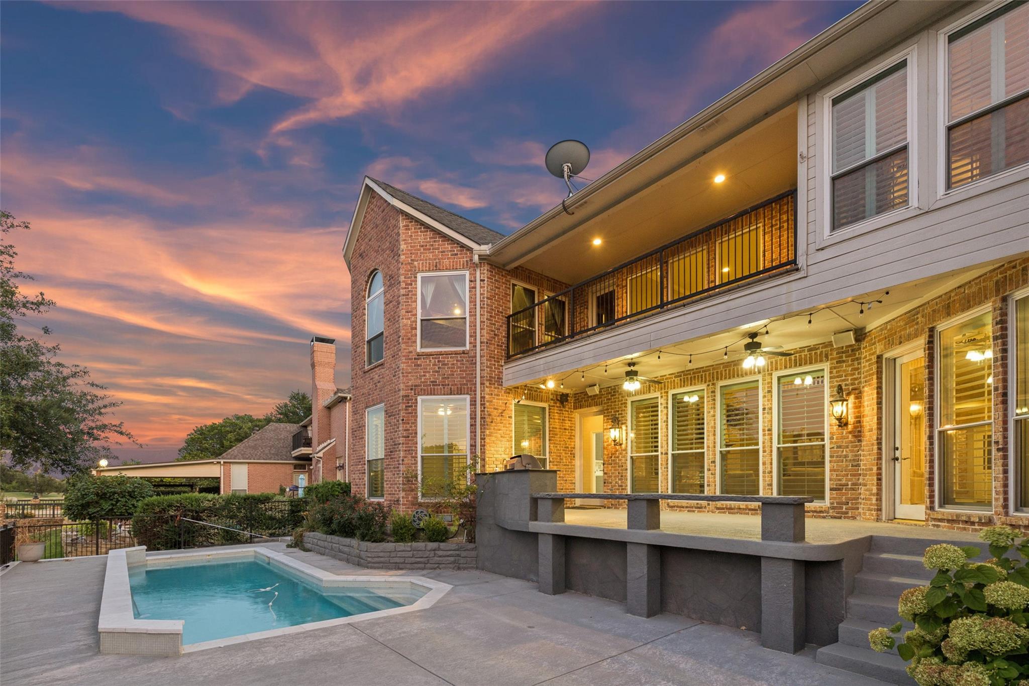 main property photo 32