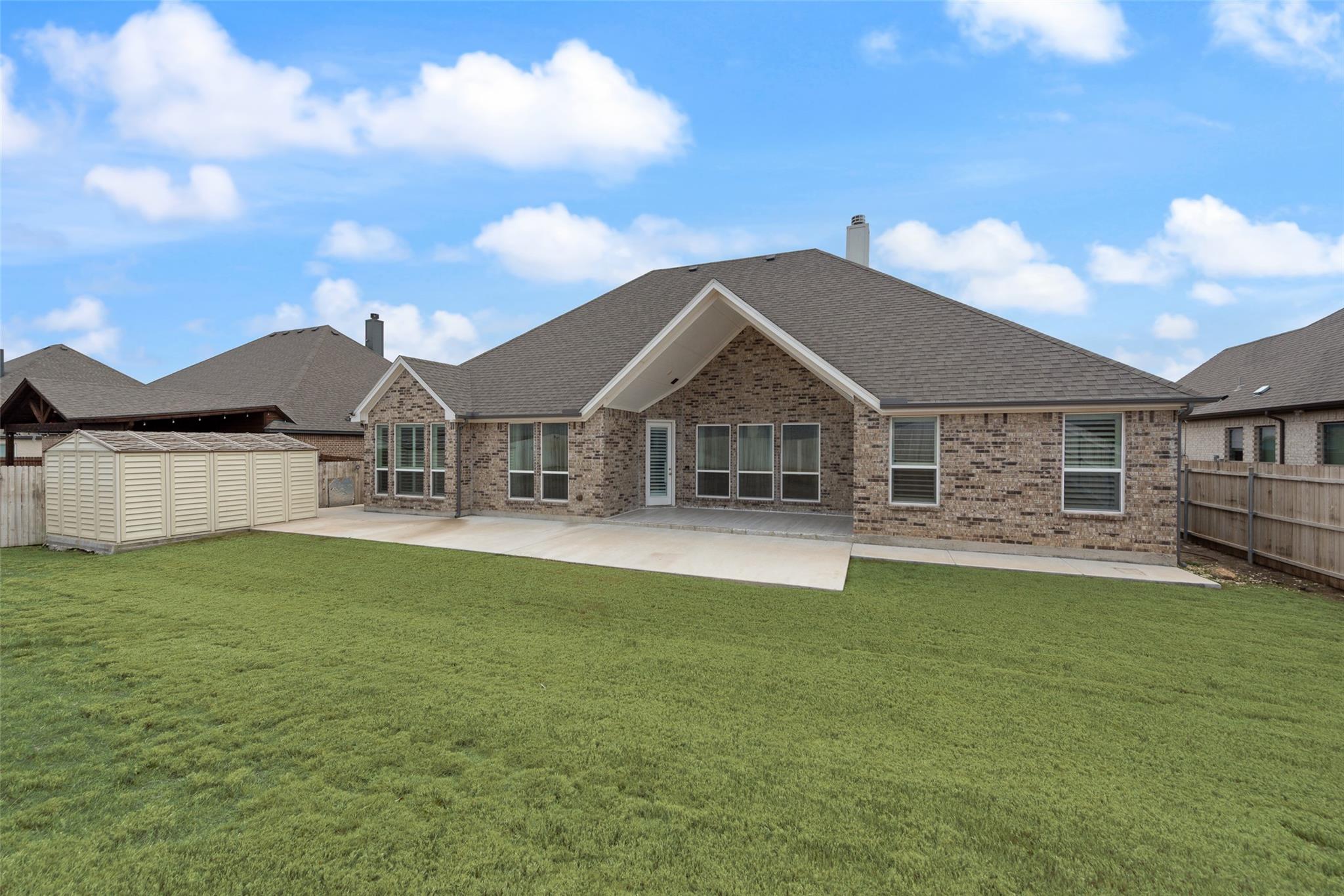 main property photo 37