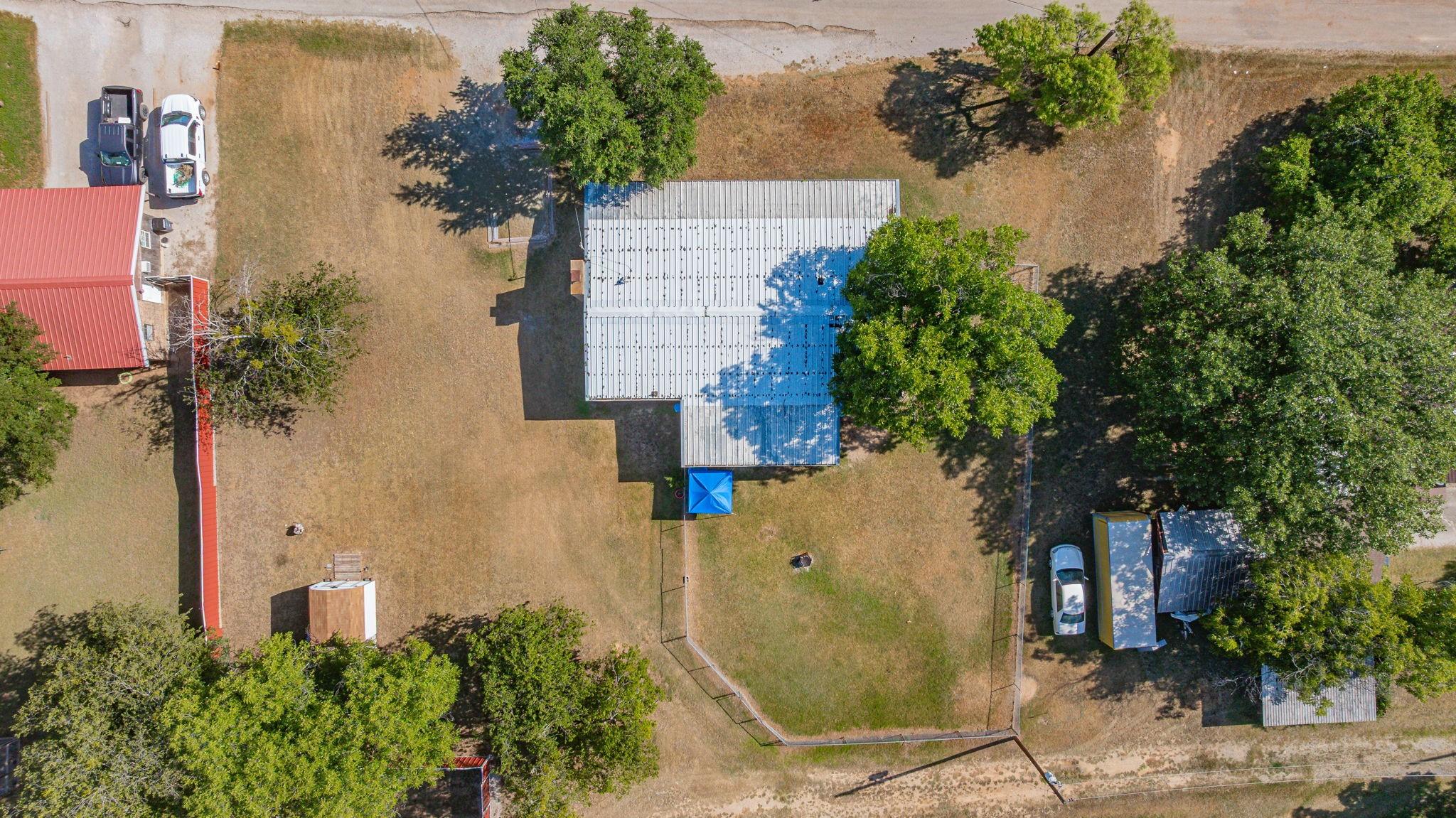 main property photo 22